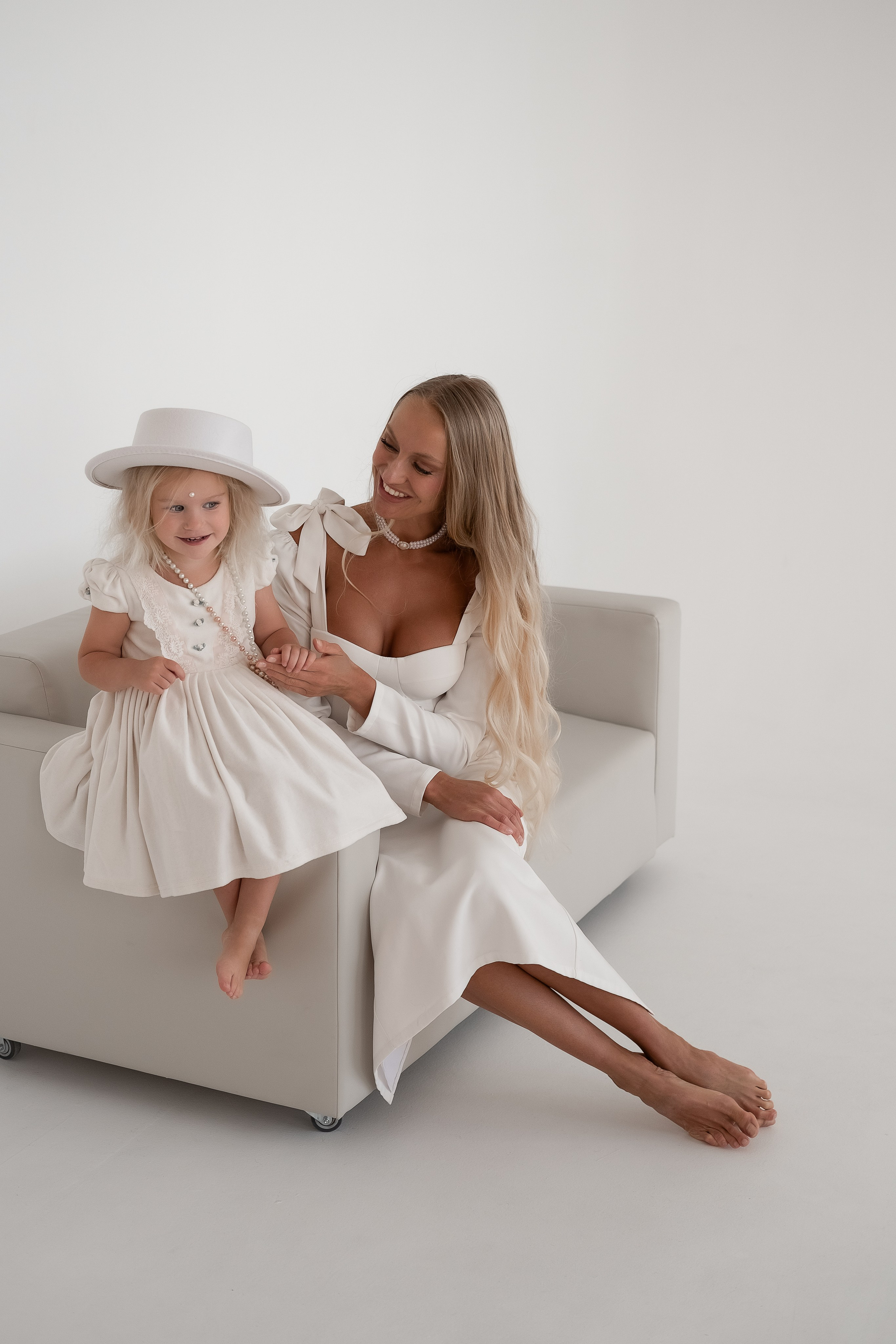 Семейная фотосессия (прогулки и студии). Семейный и женский фотограф в Санкт-Петербурге