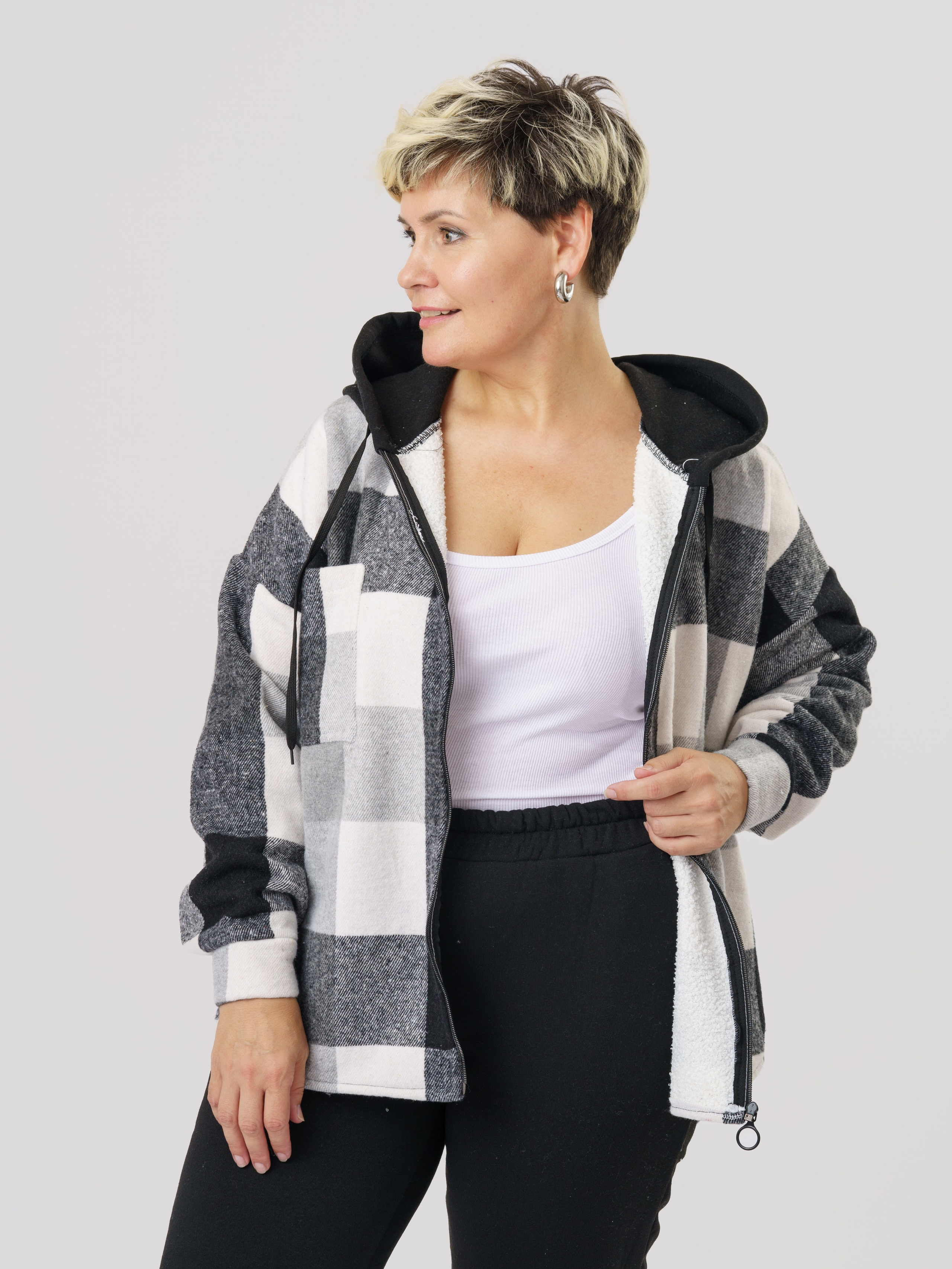 Plus-size модели. KED Production — продакшн из СПб. Создаём фото, видео и контент, который помогает брендам и селлерам продавать больше