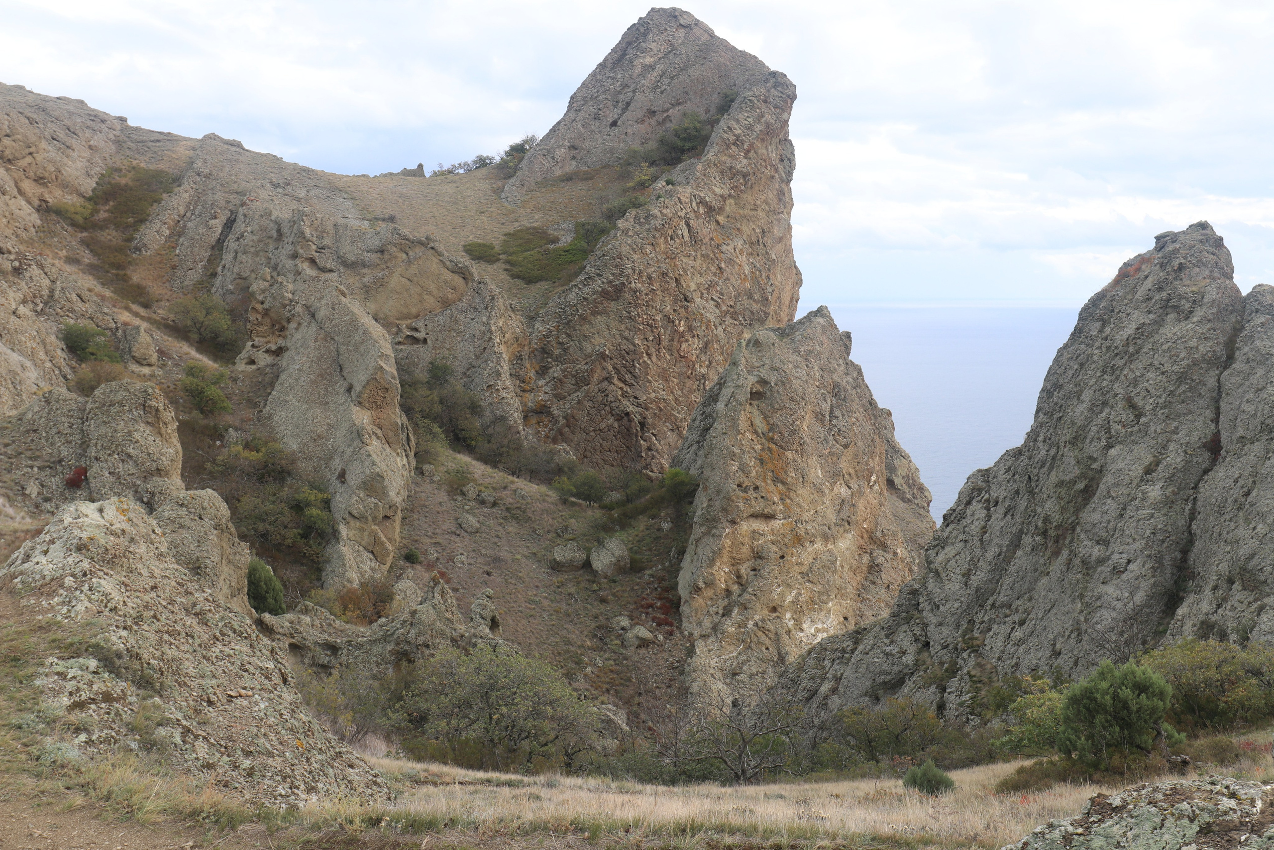 Крым. ЮБК (Судак, Карадаг). Ноябрь 2020. Путешественник-фотограф из Санкт-Петербурга Татьяна Свистулина