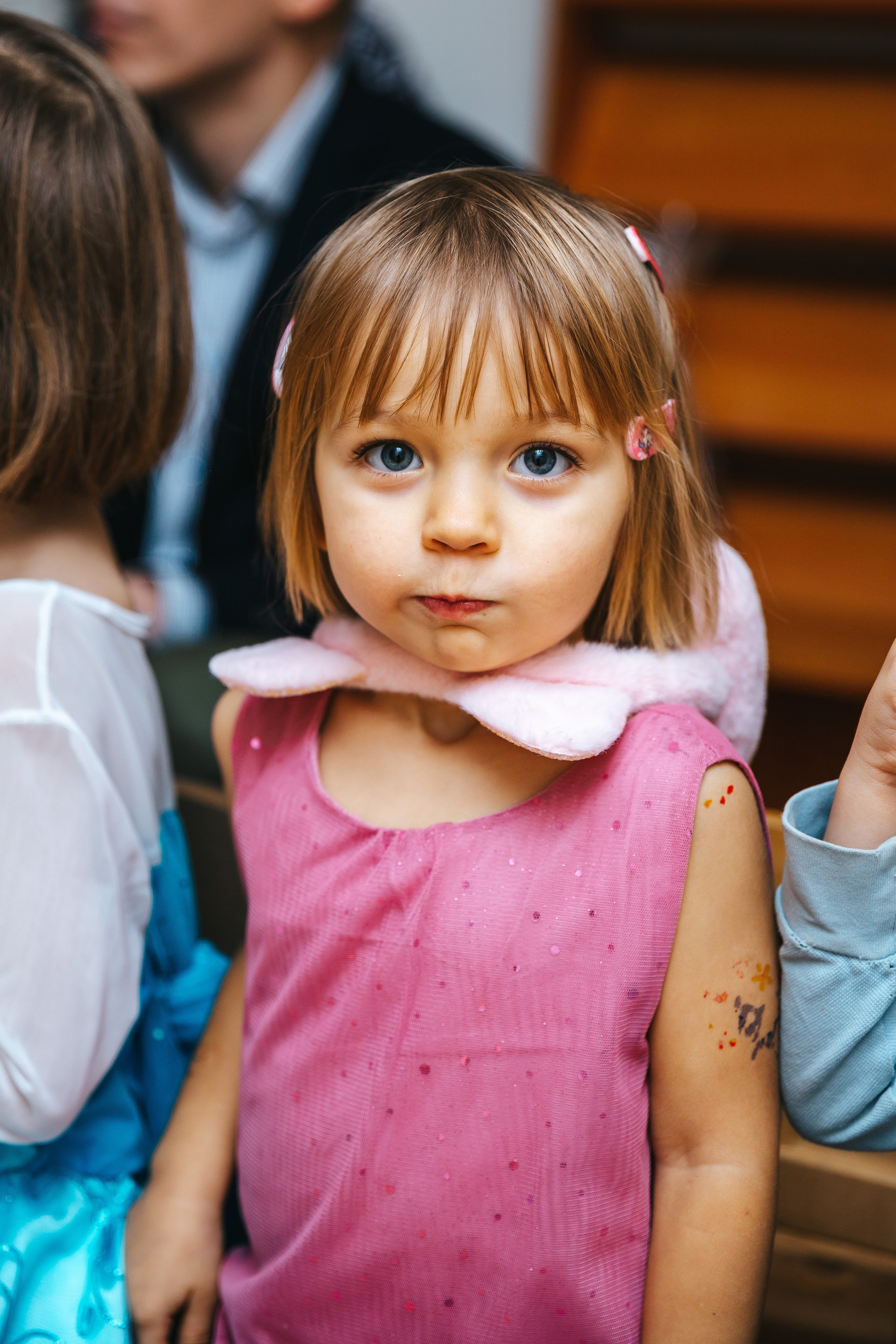 Новогодний утренник в Монтессори-садике. Семейный lifestyle фотограф в Санкт-Петербурге Людмила Пахомова