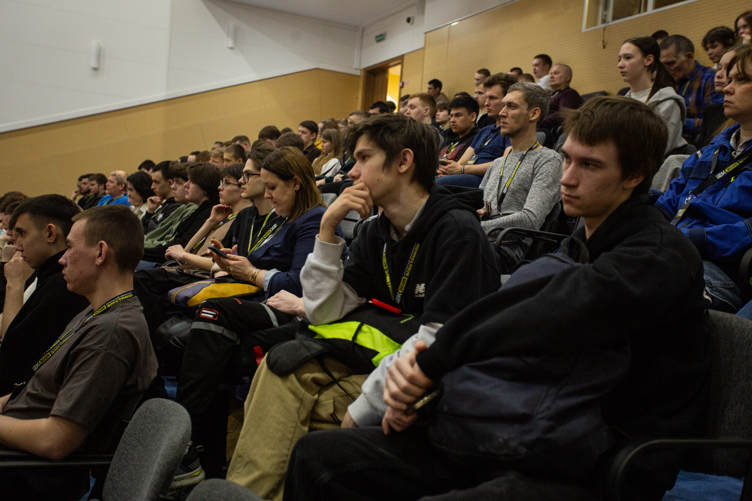 Чемпионат электриков. Свадебный и семейный фотограф в Тюмени Александр Виноградов