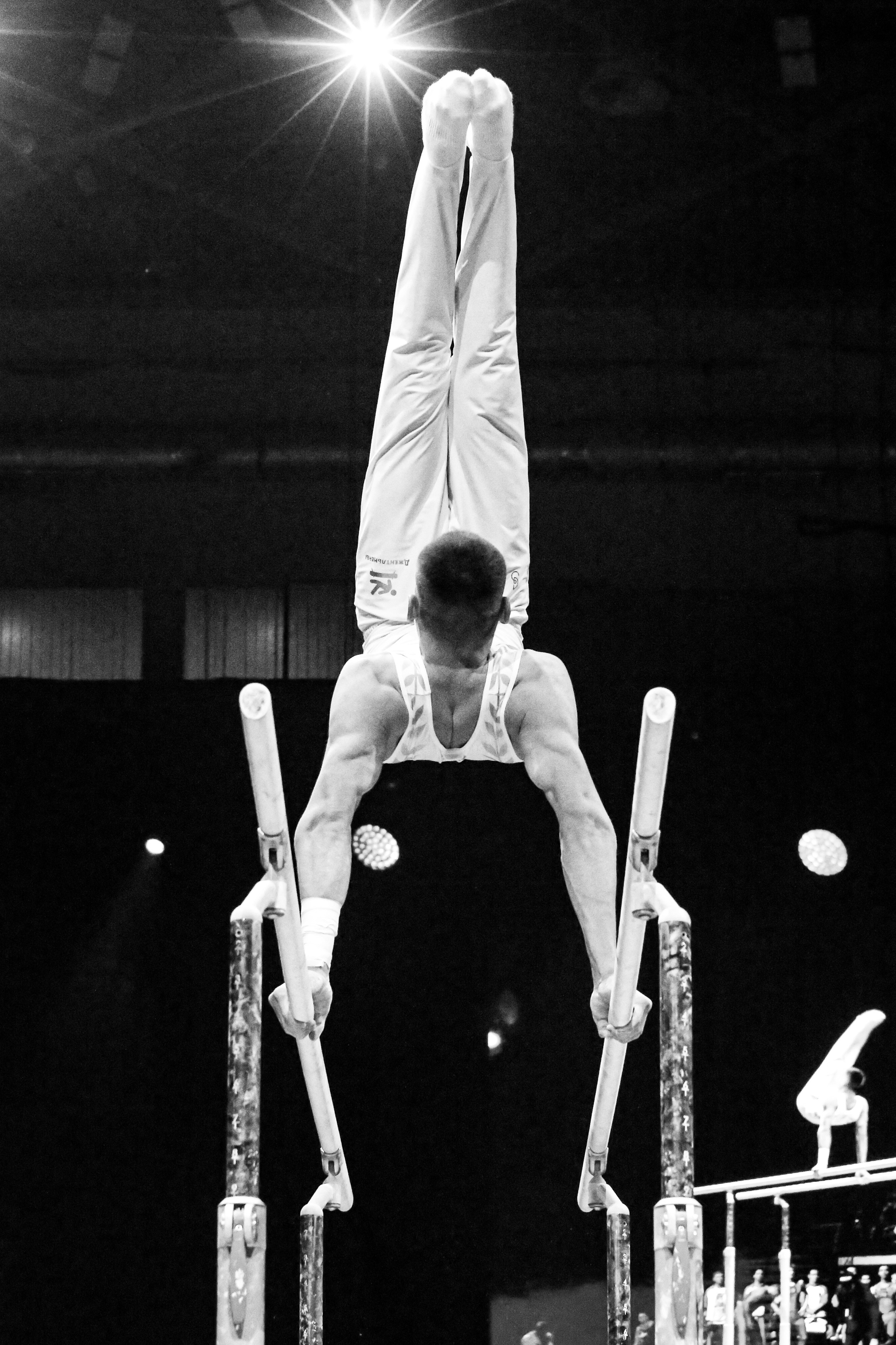 «Спорт через объектив: история в каждом снимке!»