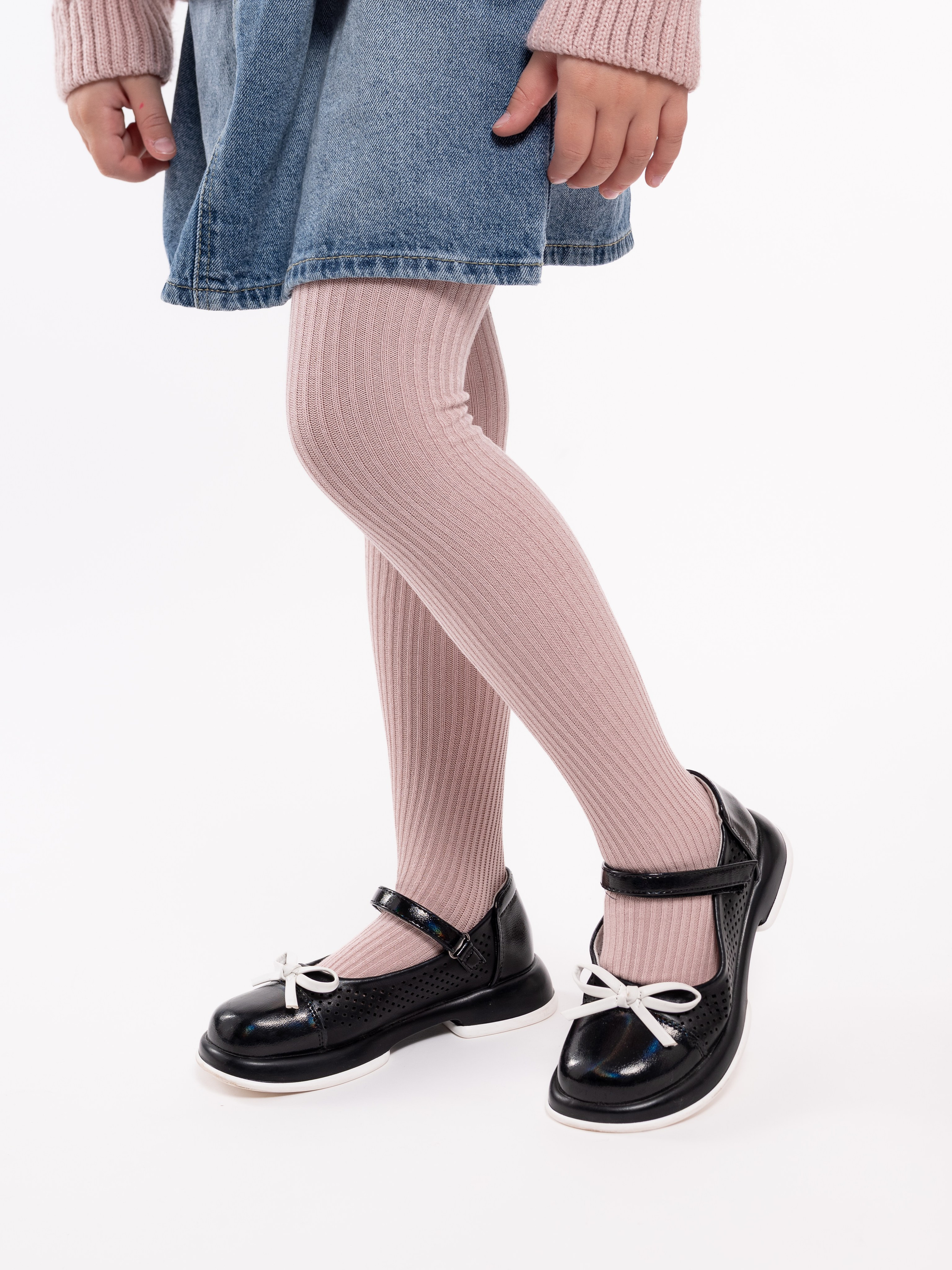 Колготки детские модели + предметка серия 2. Предметный фотограф, фото для маркетплейсов Пятигорск, КМВ