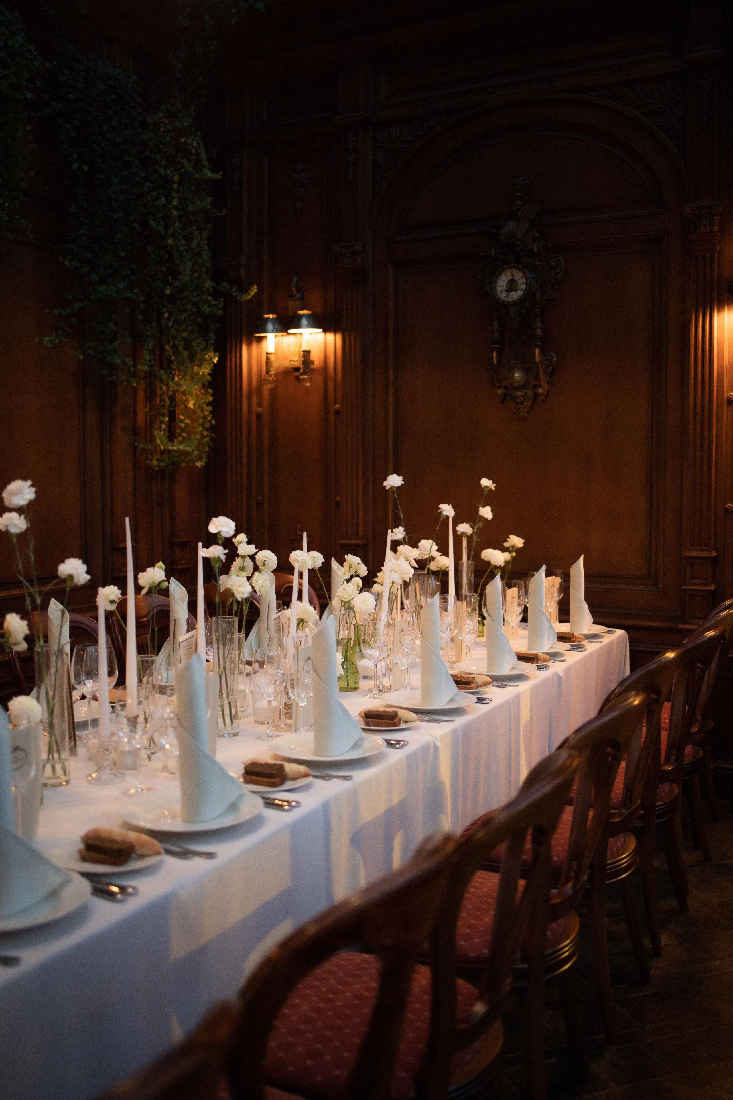 Лола & Иван. Ресторан «Пушкинъ». Оформление свадеб, декор свадеб Вера Маркова, Москва