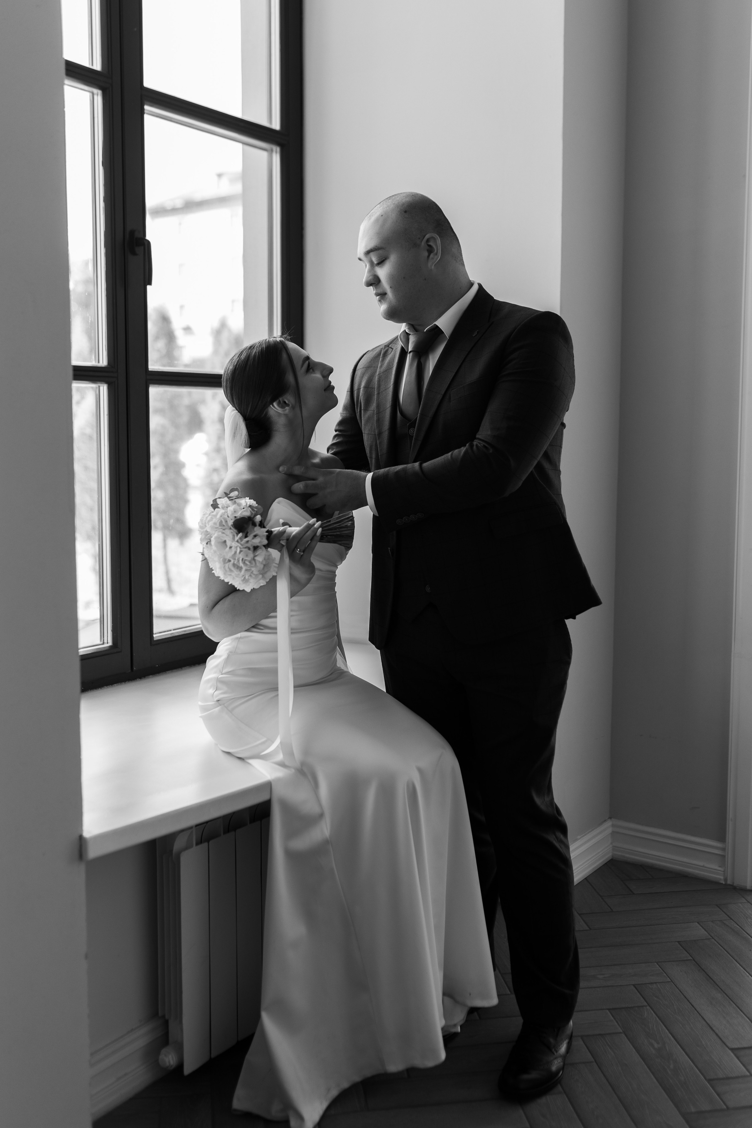 Классическая камерная прогулка Даши и Саши. Свадебный фотограф Елена Рубцова