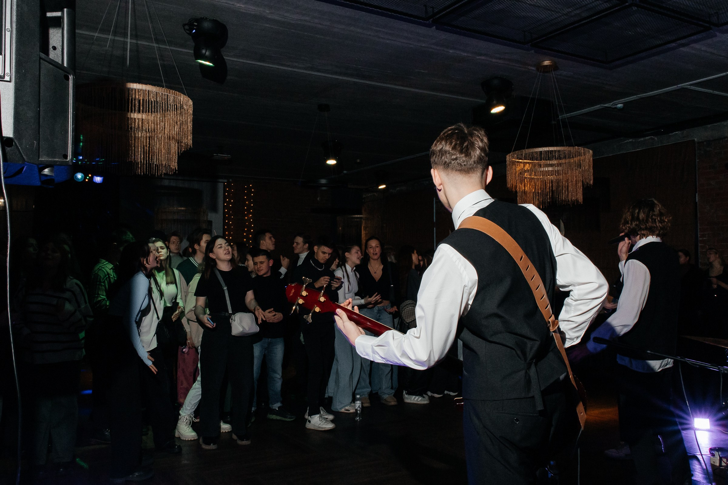 Первый сольник группы СНИМКИ. Свадебный и репортажный фотограф в Новосибирске Федор Гладков