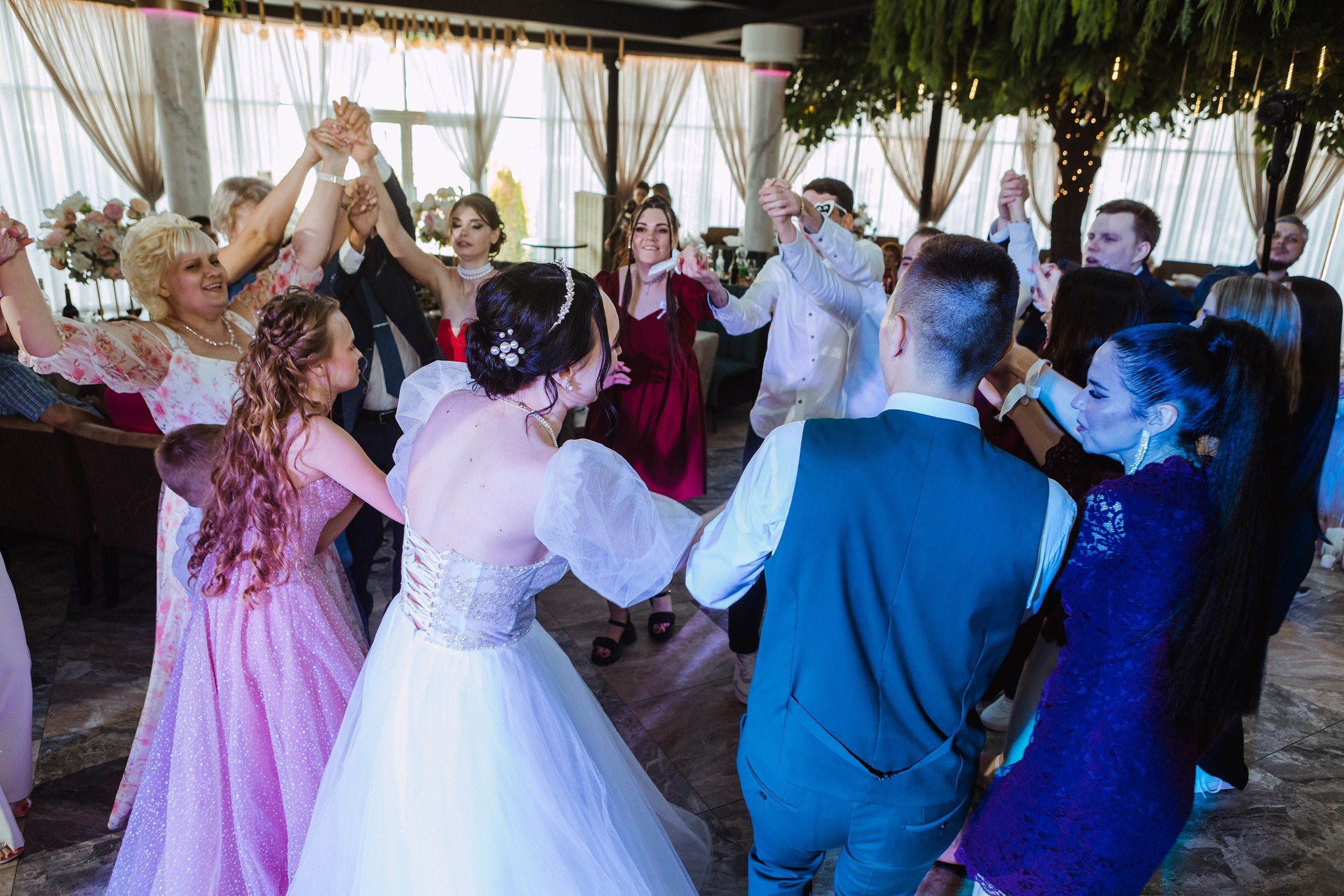Александр и Ольга. Фотографы в городе Волгограде — Людмила Агеева и Алексей Околелов