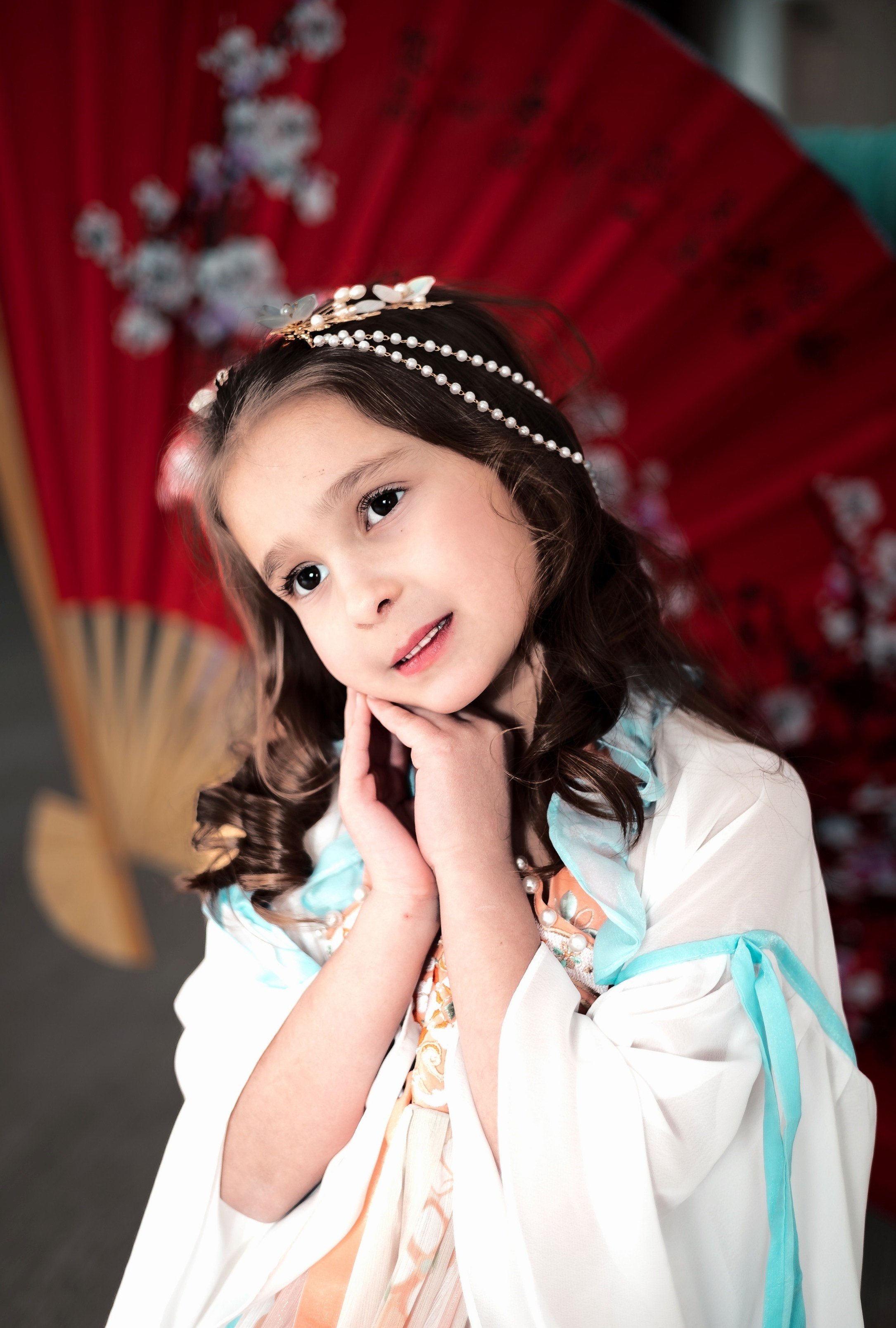 Очень нежная фотосессия в стиле Китай для Александры. Школа для девочек во Владивостоке — Само Совершенство