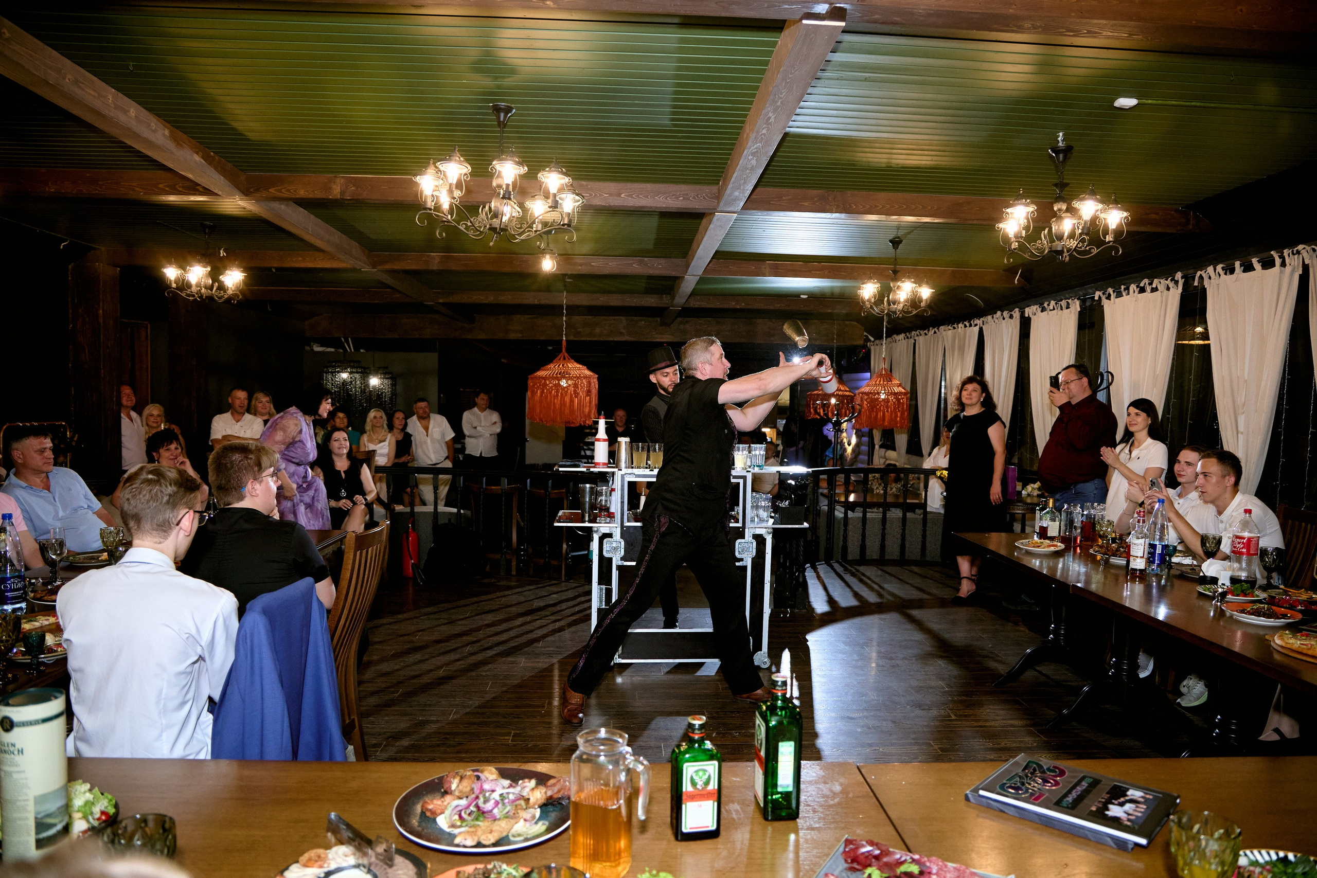 Выпускной 35 Сош. Фотограф Выпускные альбомы Таганрог Сергей Коробченко