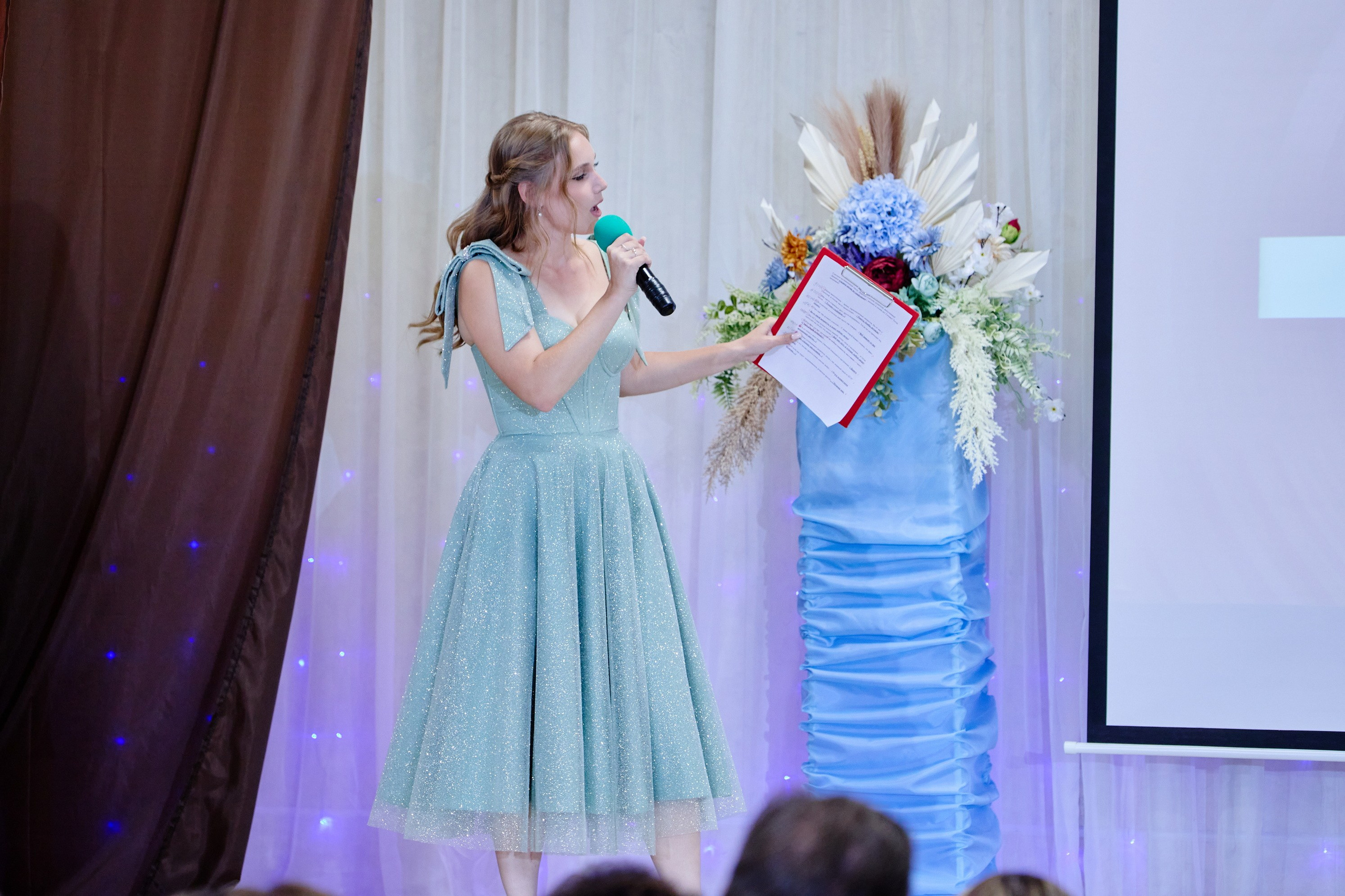 Выпускной 35 Сош. Фотограф Выпускные альбомы Таганрог Сергей Коробченко