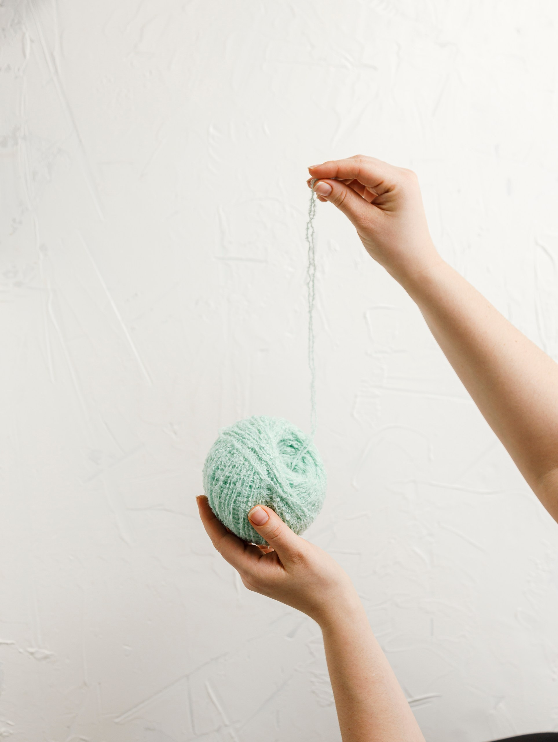 Предметная композиционная съемка фото для сайтов, маркетплейсов, WB, Ozon, Яндекс Маркет и др. Студия коммерческой съемки ХВОЯ