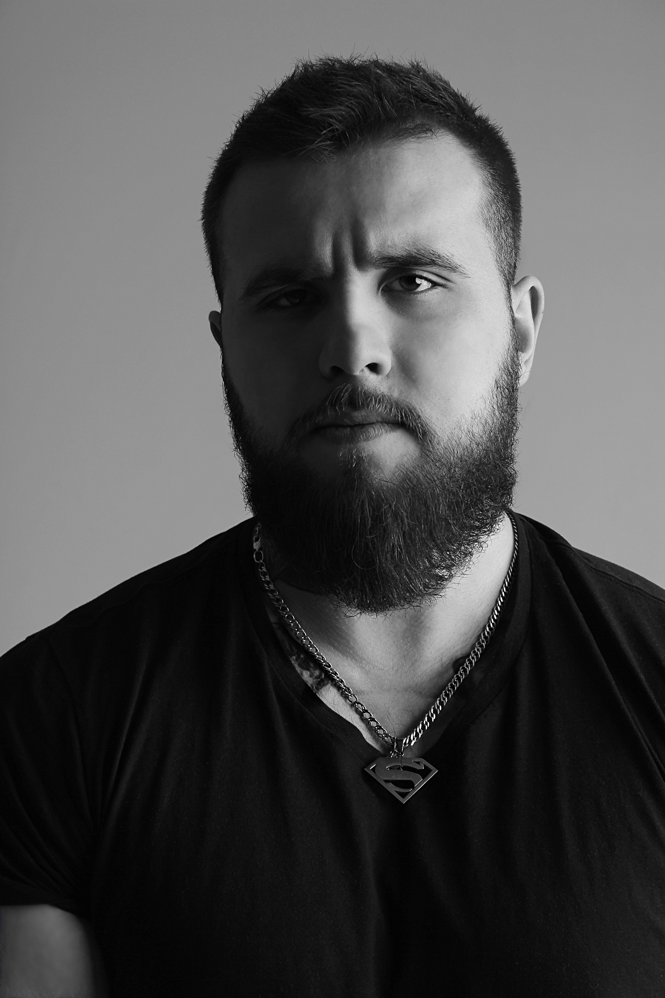 Мужская фотосессия в студии. Булат. Свадебный и репортажный фотограф в Уфе| Осетрова Ольга