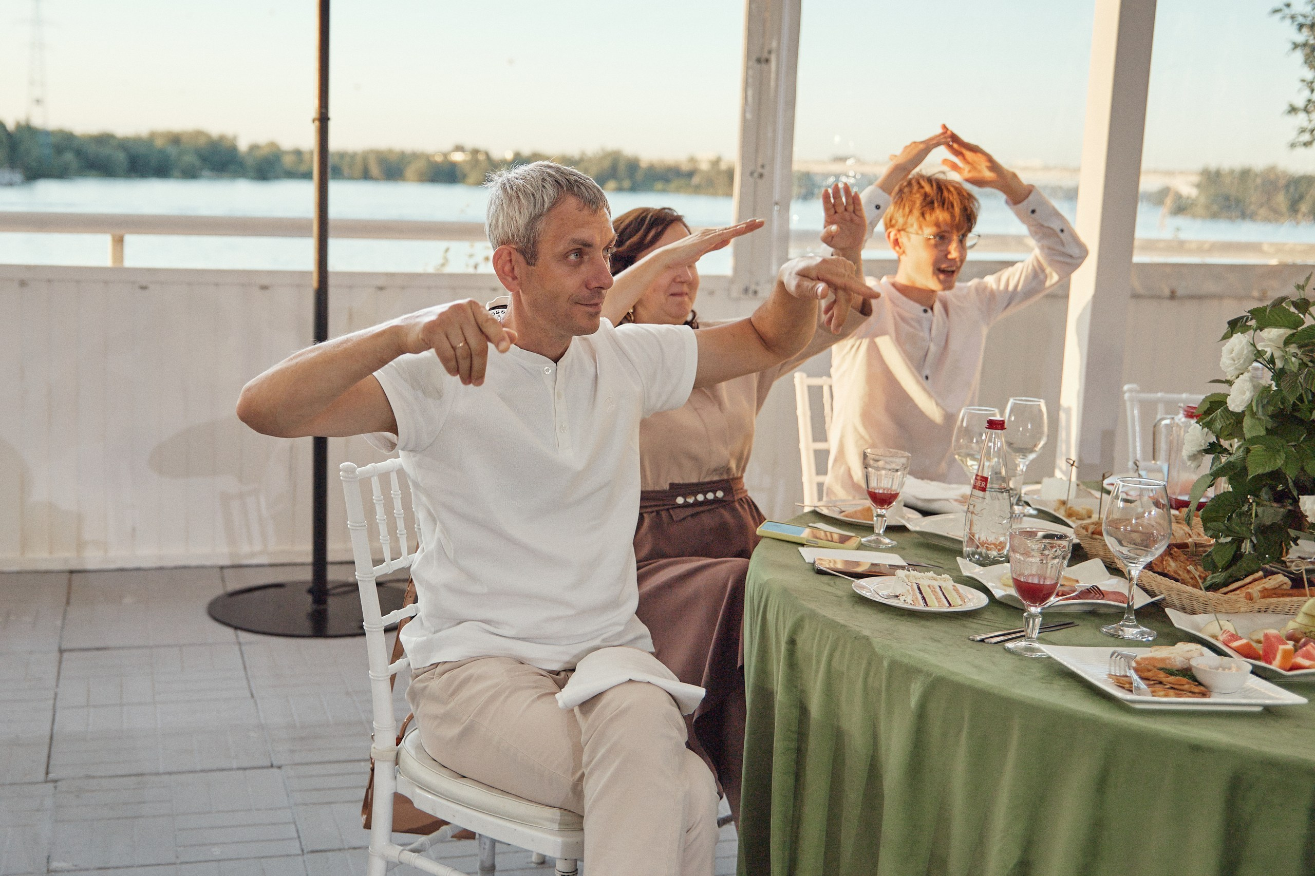 Счастье здесь. Свадебный фотограф Антон Артюшин. Работаю в Нижнем Новгороде и Москве