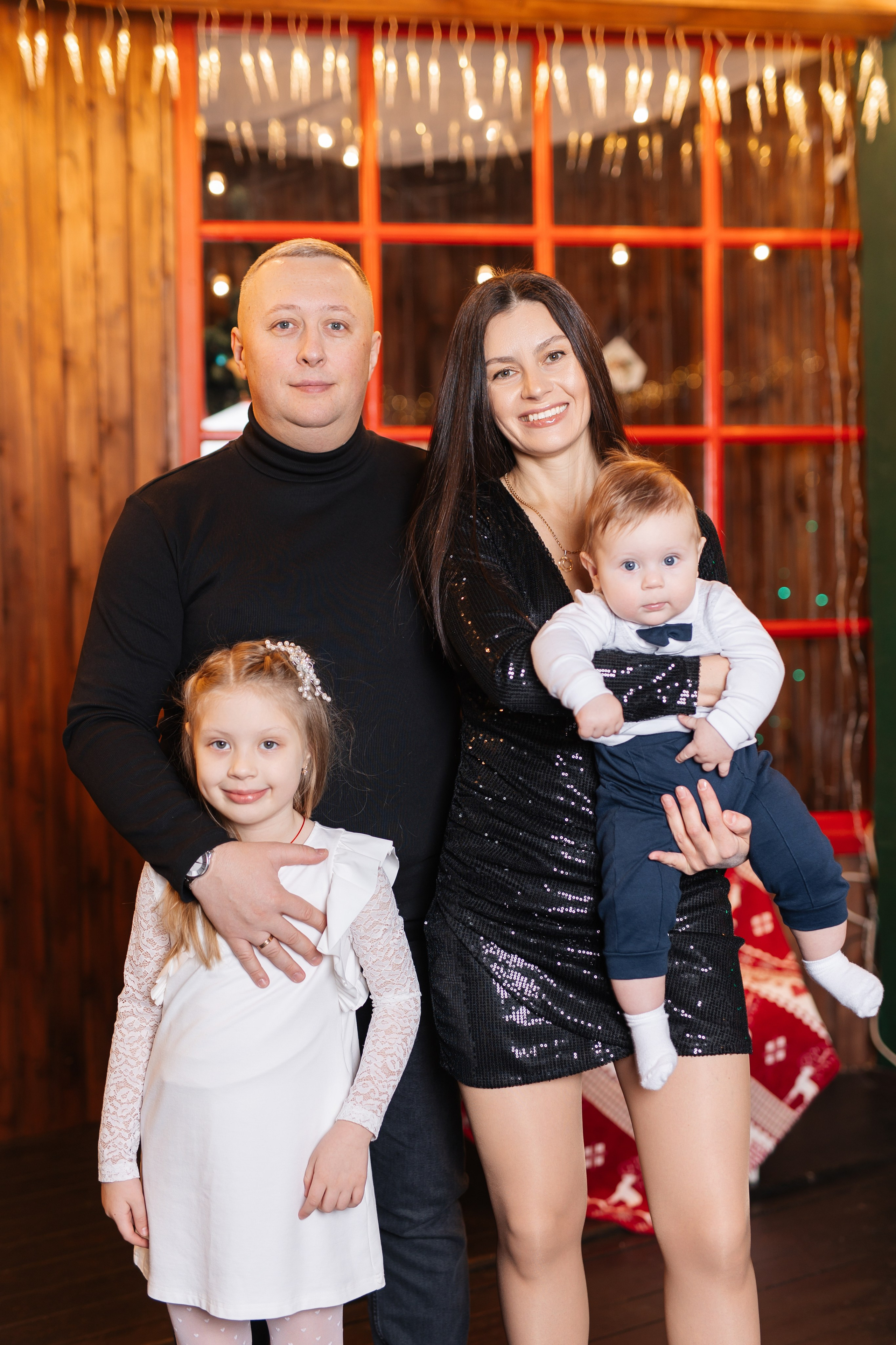Семейная новогодняя фотосессия