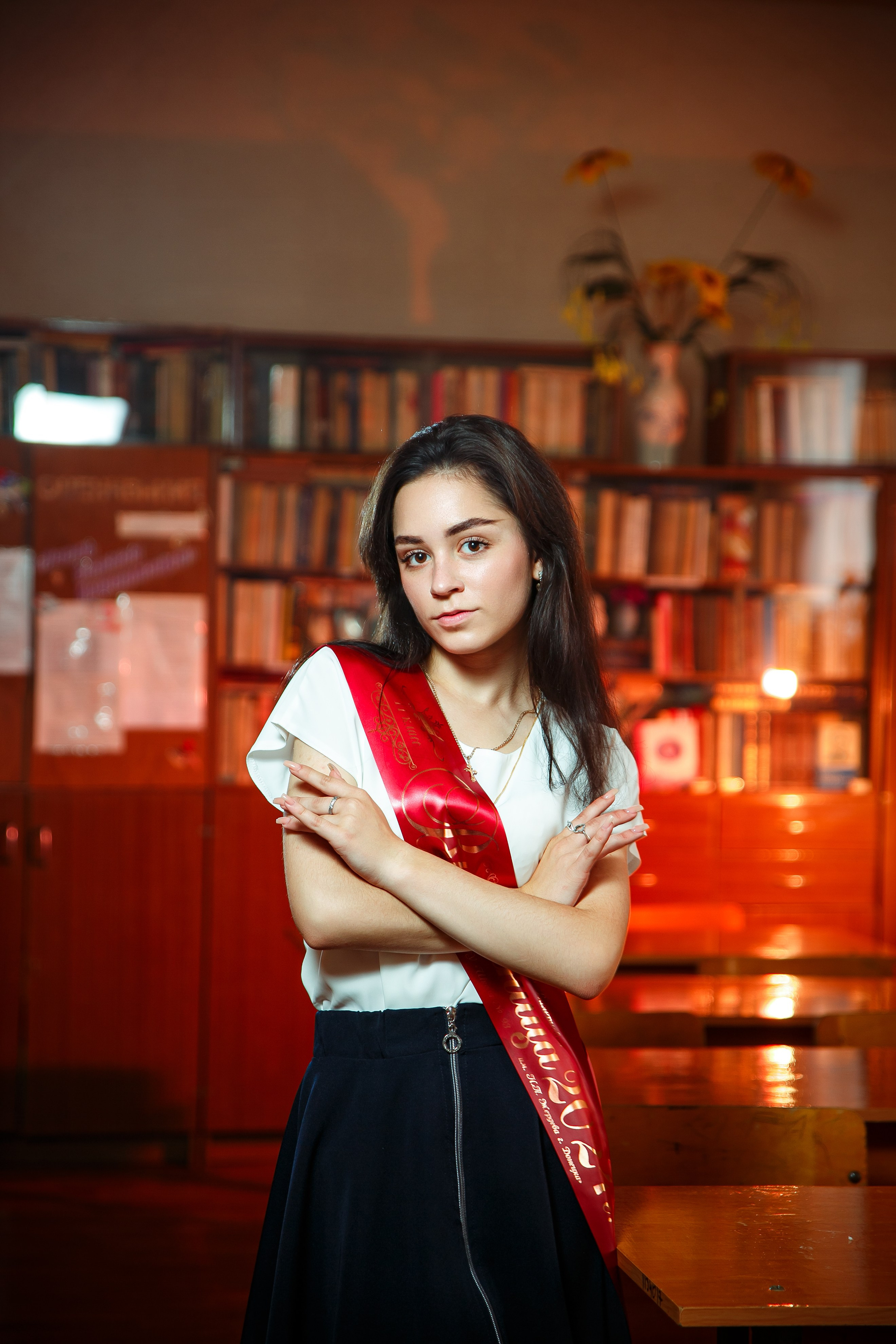 МОДЕРН. Выпускные альбомы в Донецке и ДНР. Фотограф Донецк и ДНР