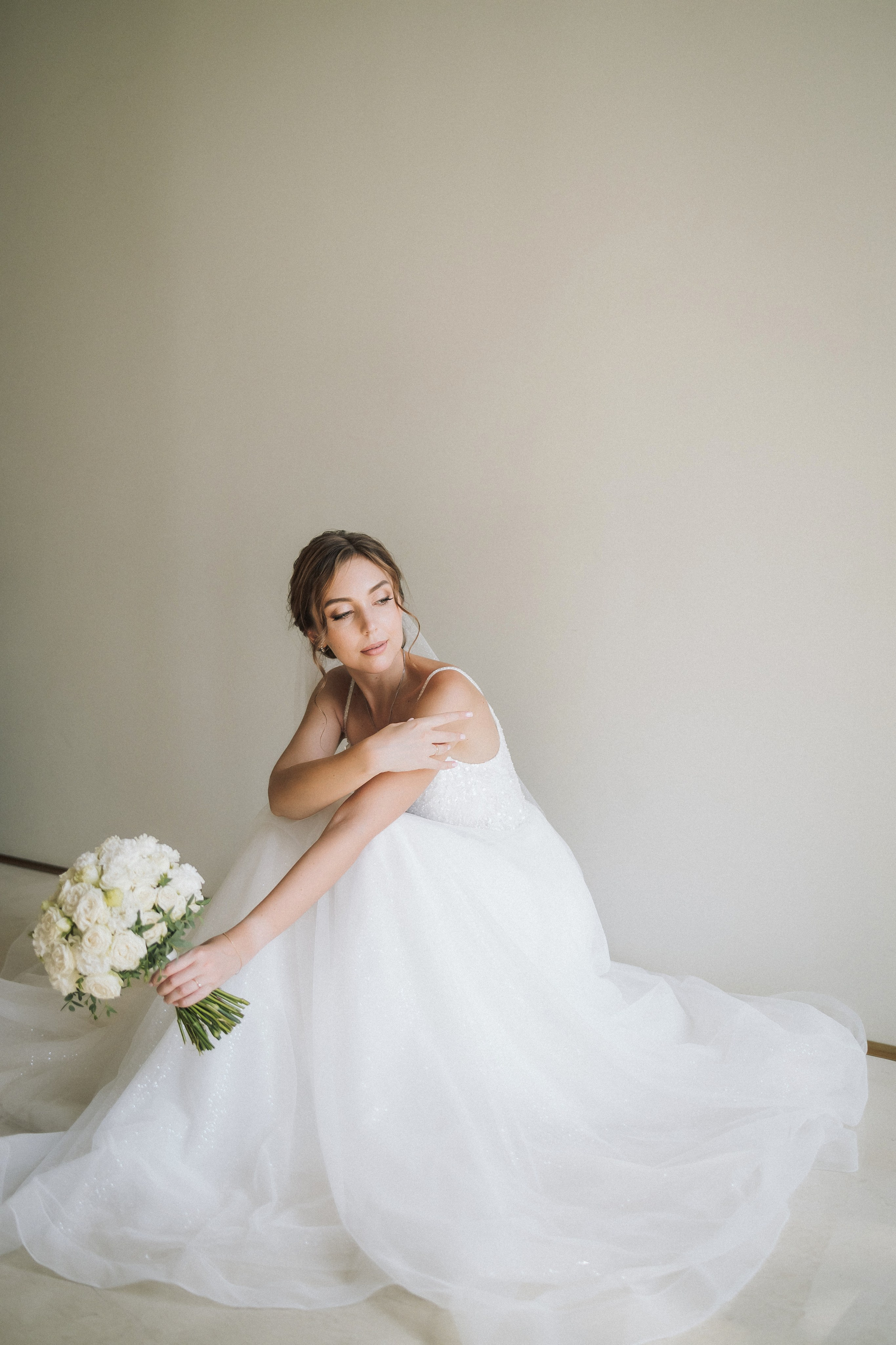 Свадебная прогулка Екатерины и Евгения. Свадебная фотография. Арина Рубах