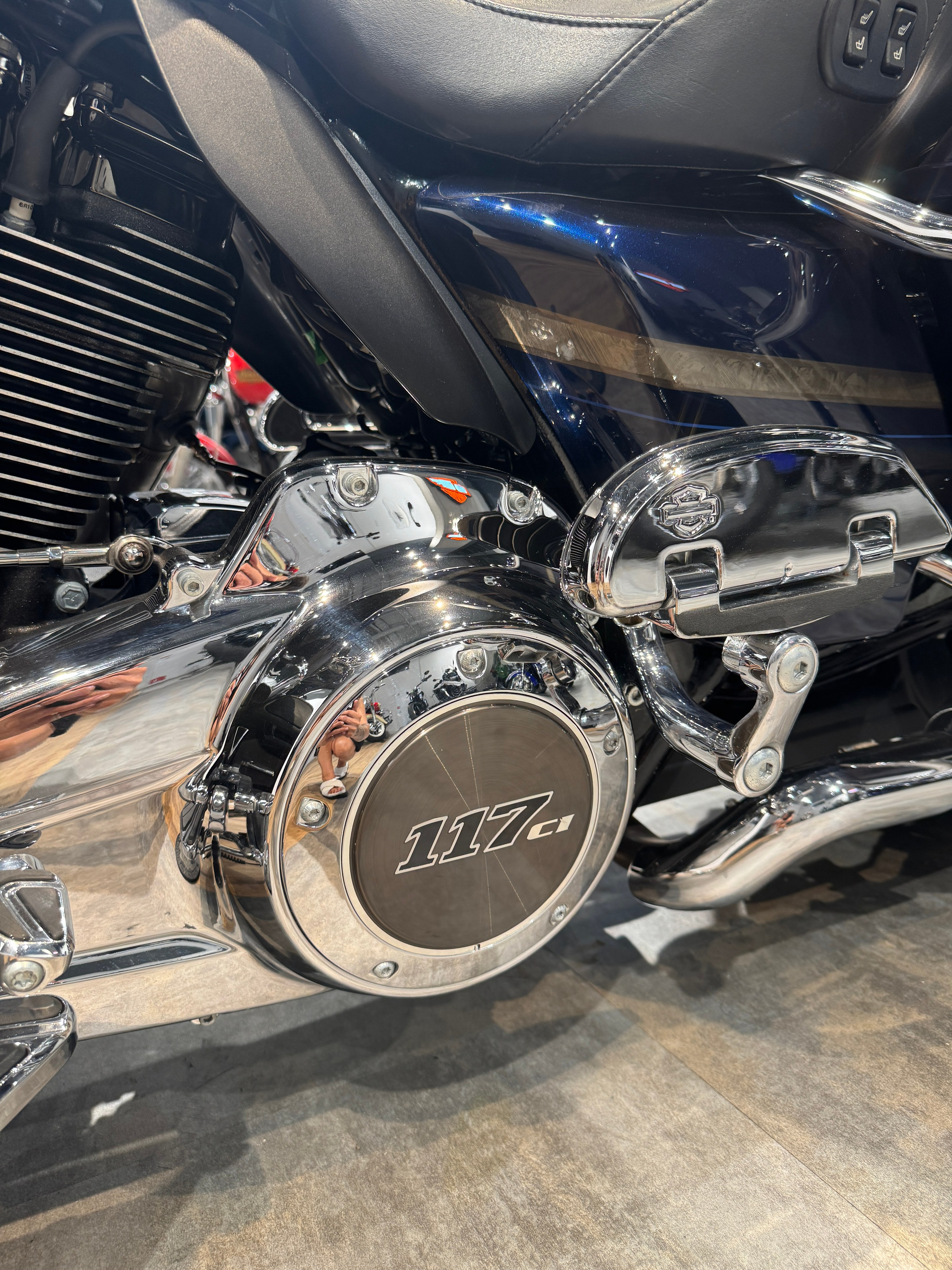 Мотоциклы Harley-Davidson 2018 HD CVO Ultra Limited 115 (Touring)  — купить мотоцикл. Hello Davidson, Москва. Только хорошие мотоциклы…