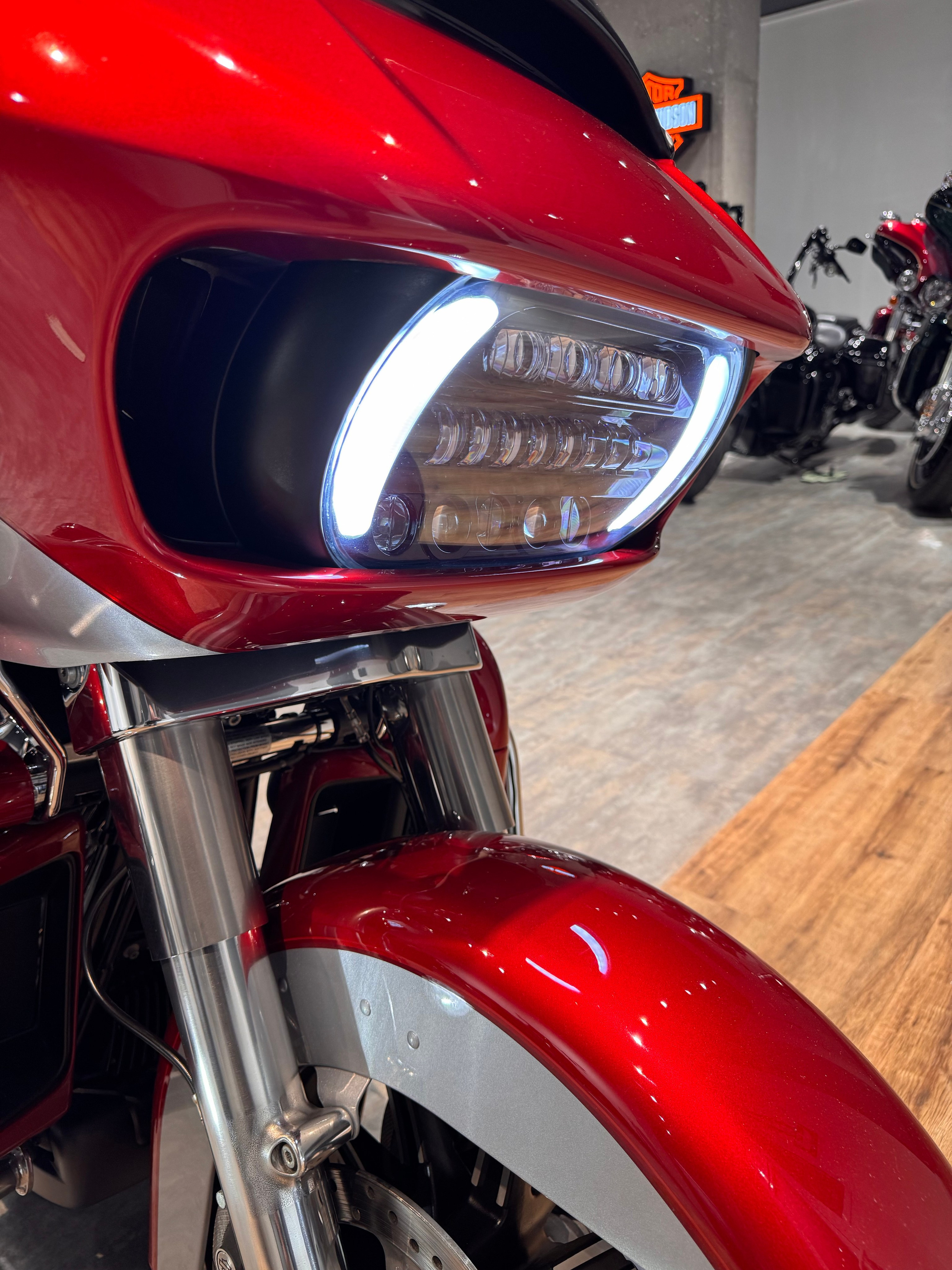 Harley Davidson 2019 Road Glide Ultra (Touring) — купить мотоцикл. Hello Davidson, Москва. Только хорошие мотоциклы…