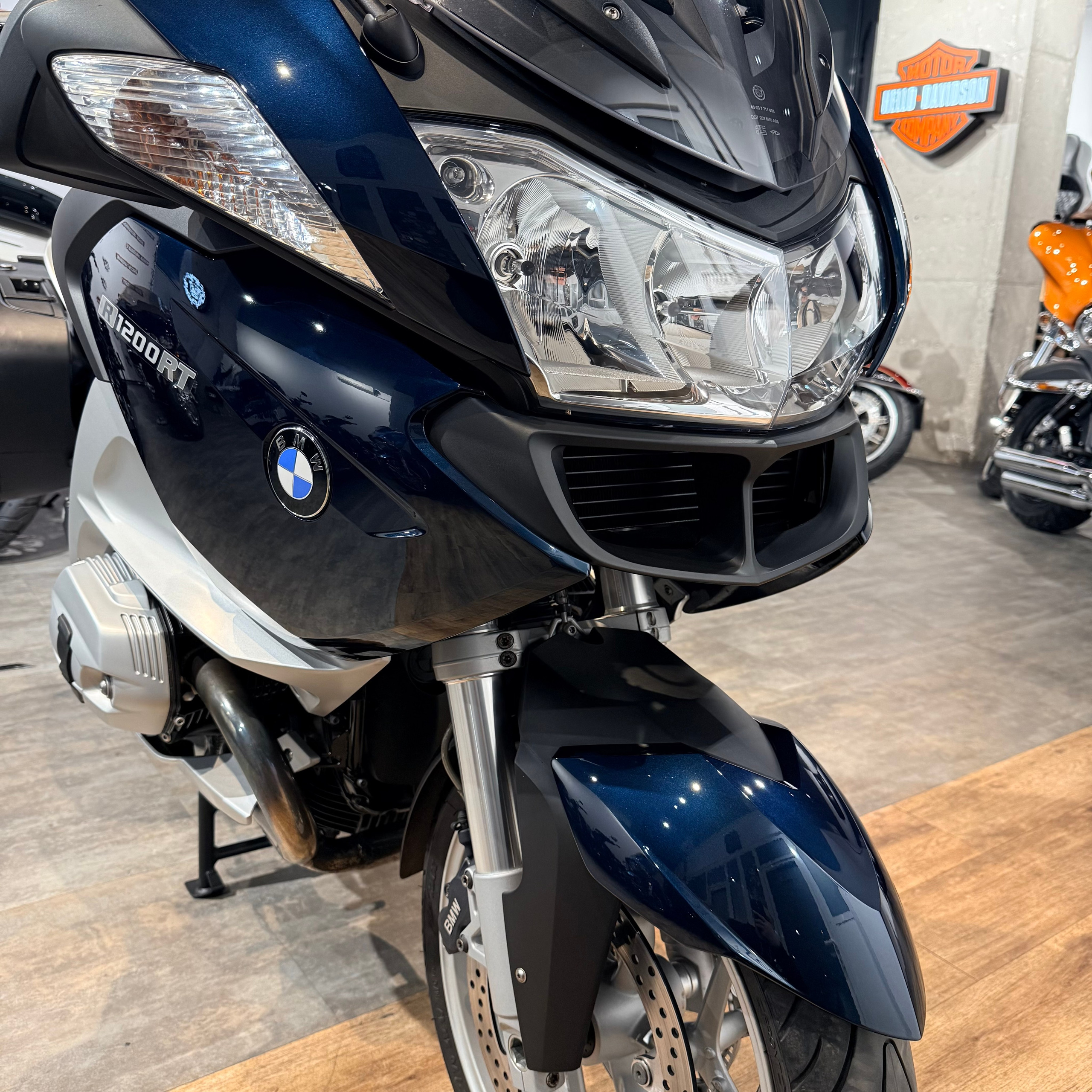 2013 ВMW R1200RТ Navy Blue (VIN WB10*7384). Hello Davidson, Москва. Только хорошие мотоциклы…