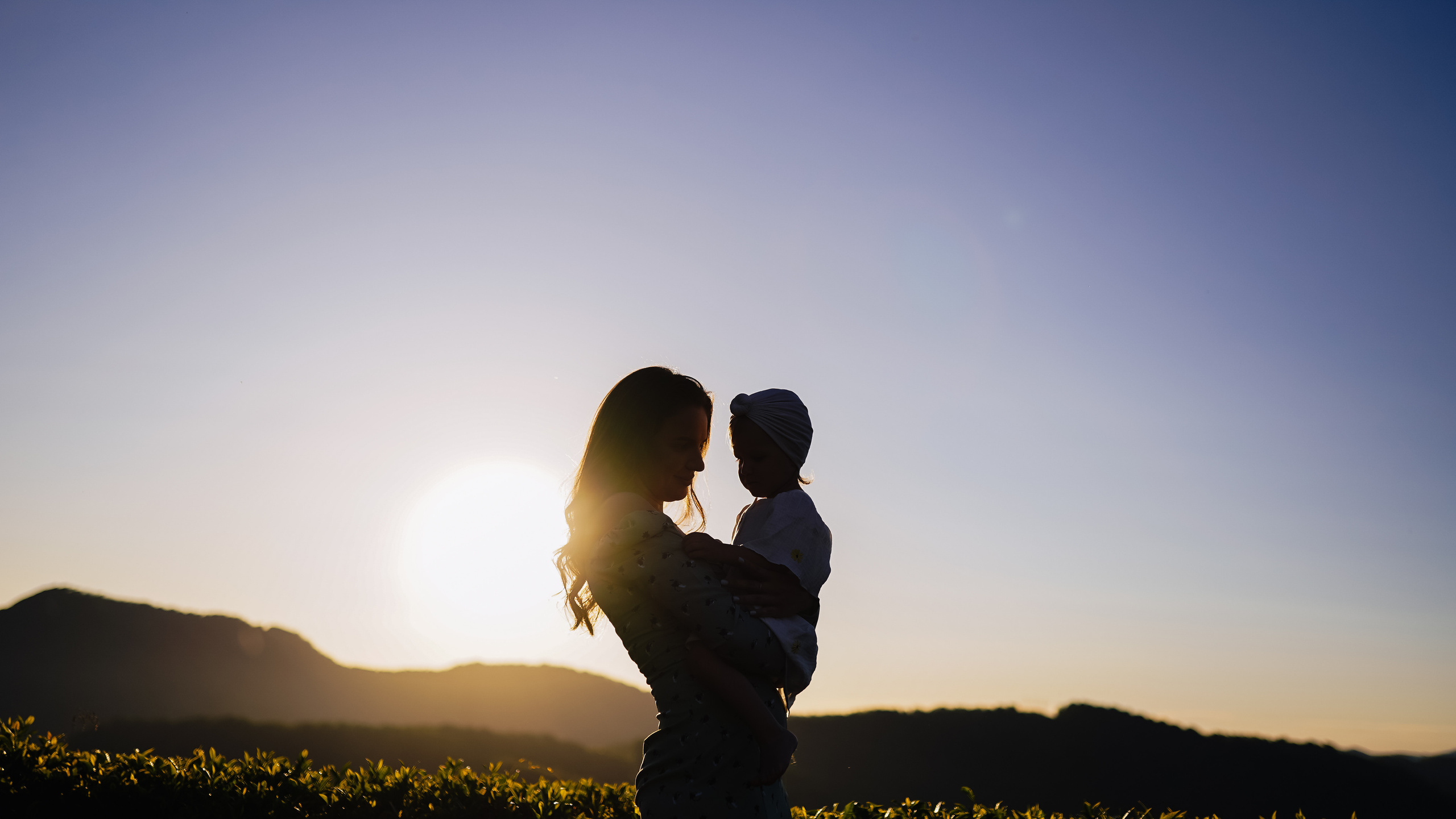 Карина, Артём и Катя. Милана Довгаль - семейный фотограф и видеограф  в Адлере и Сочи
