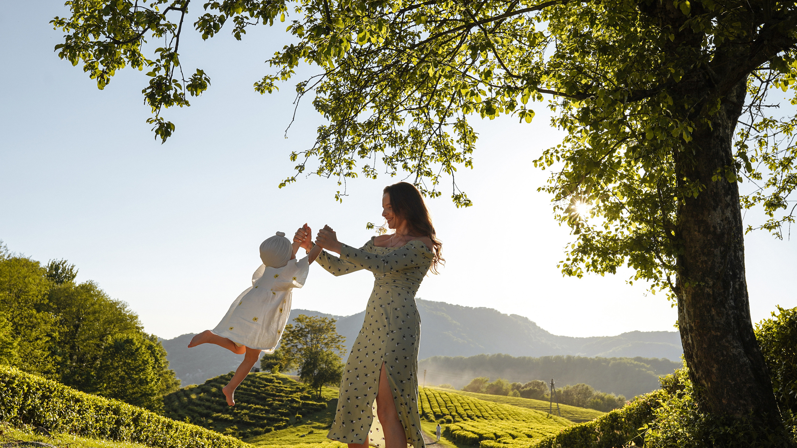 Прайс на фотосессии в в Сочи, Стоимость фотосессии Милана Довгаль. Милана Довгаль - семейный фотограф и видеограф  в Адлере и Сочи