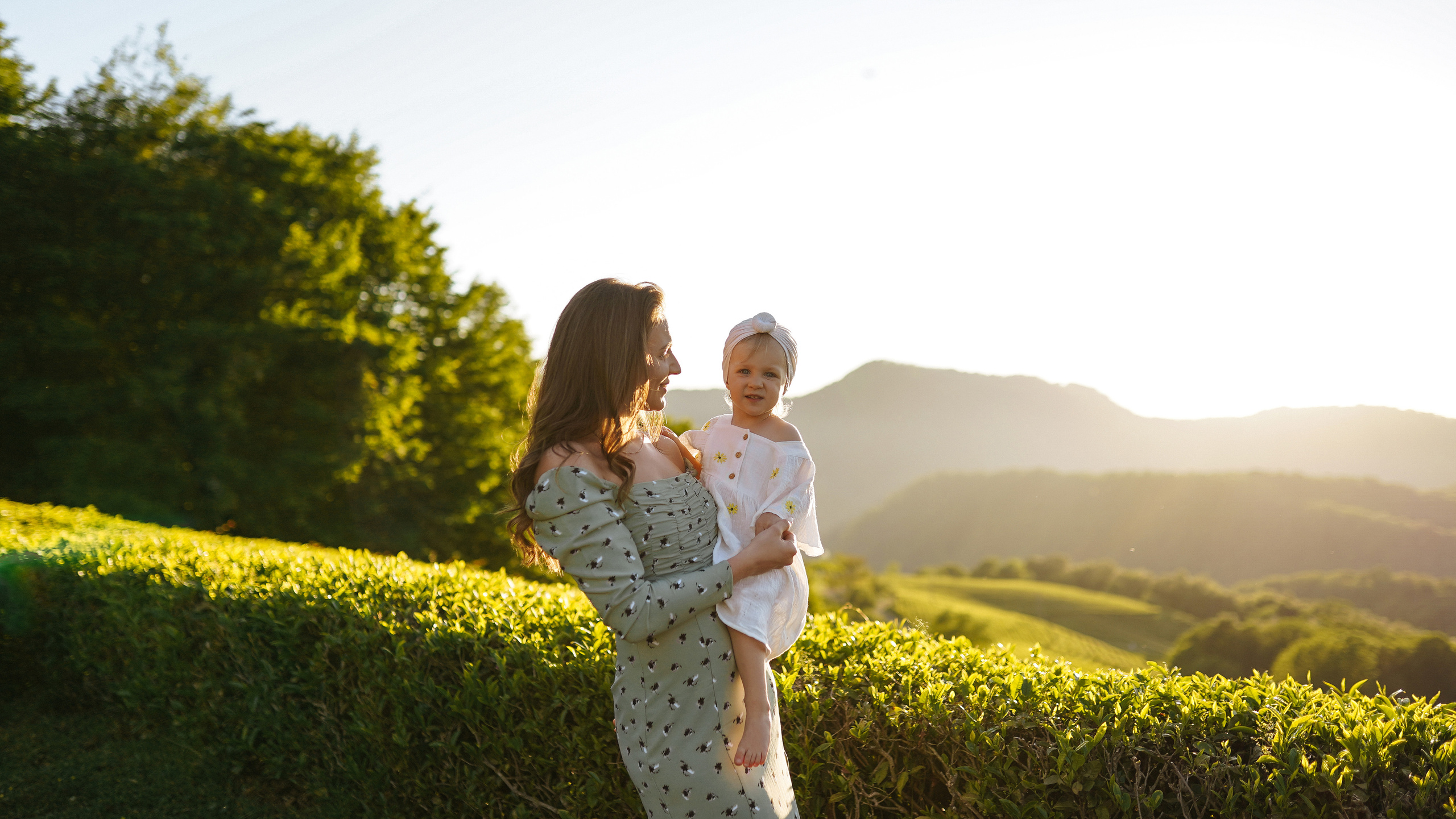 Карина, Артём и Катя. Милана Довгаль - семейный фотограф и видеограф  в Адлере и Сочи