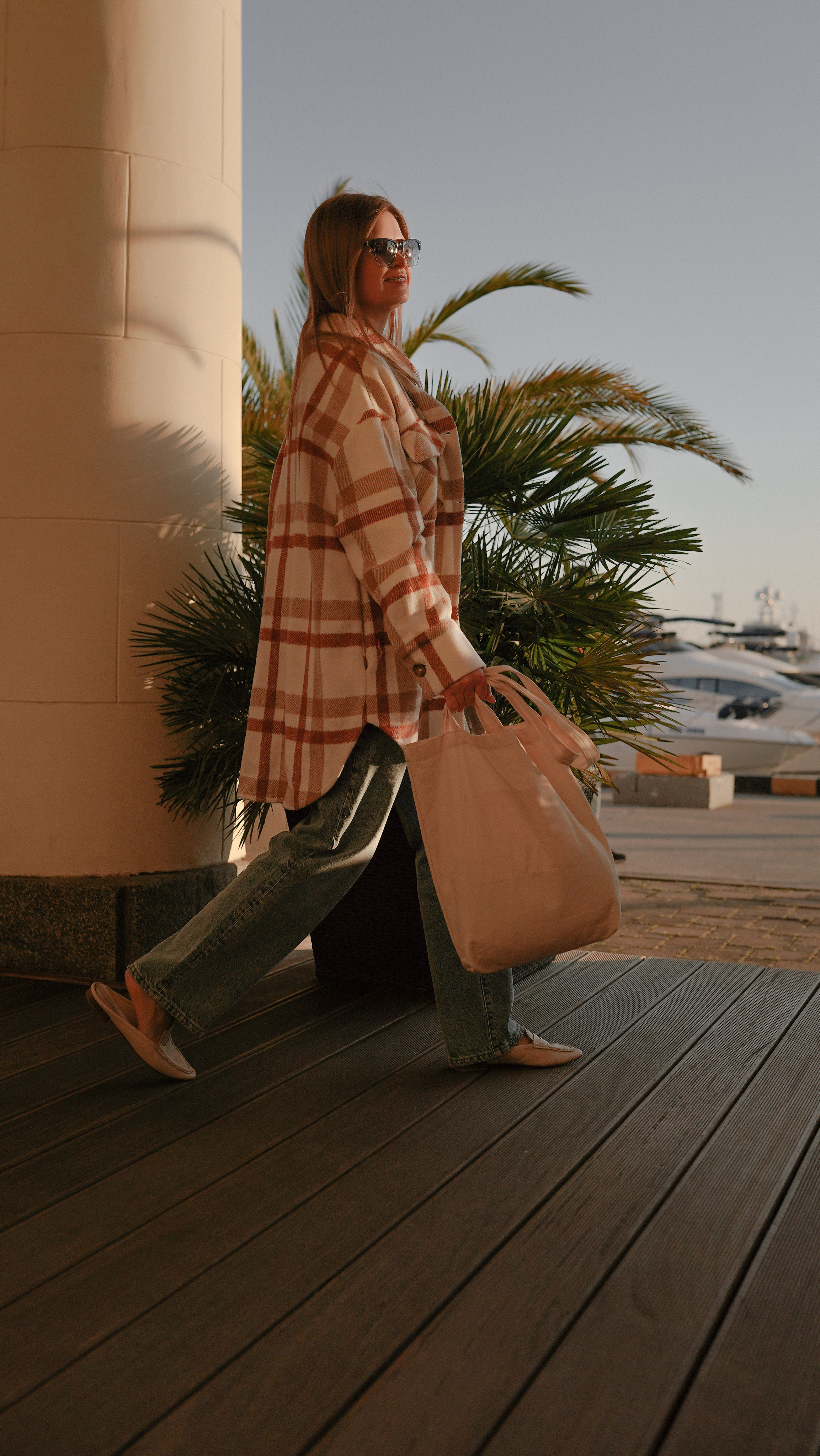 Морской порт. Милана Довгаль - семейный фотограф и видеограф  в Адлере и Сочи