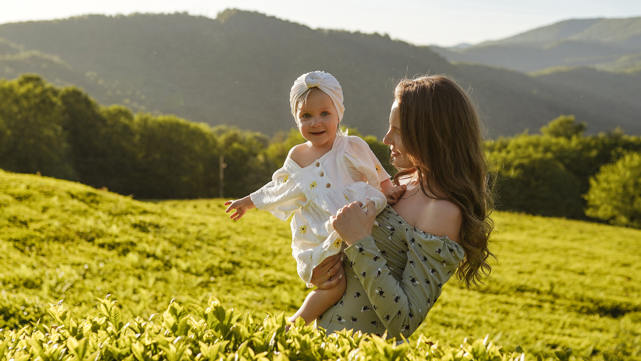 Прайс на фотосессии в в Сочи, Стоимость фотосессии Милана Довгаль. Милана Довгаль - семейный фотограф и видеограф  в Адлере и Сочи