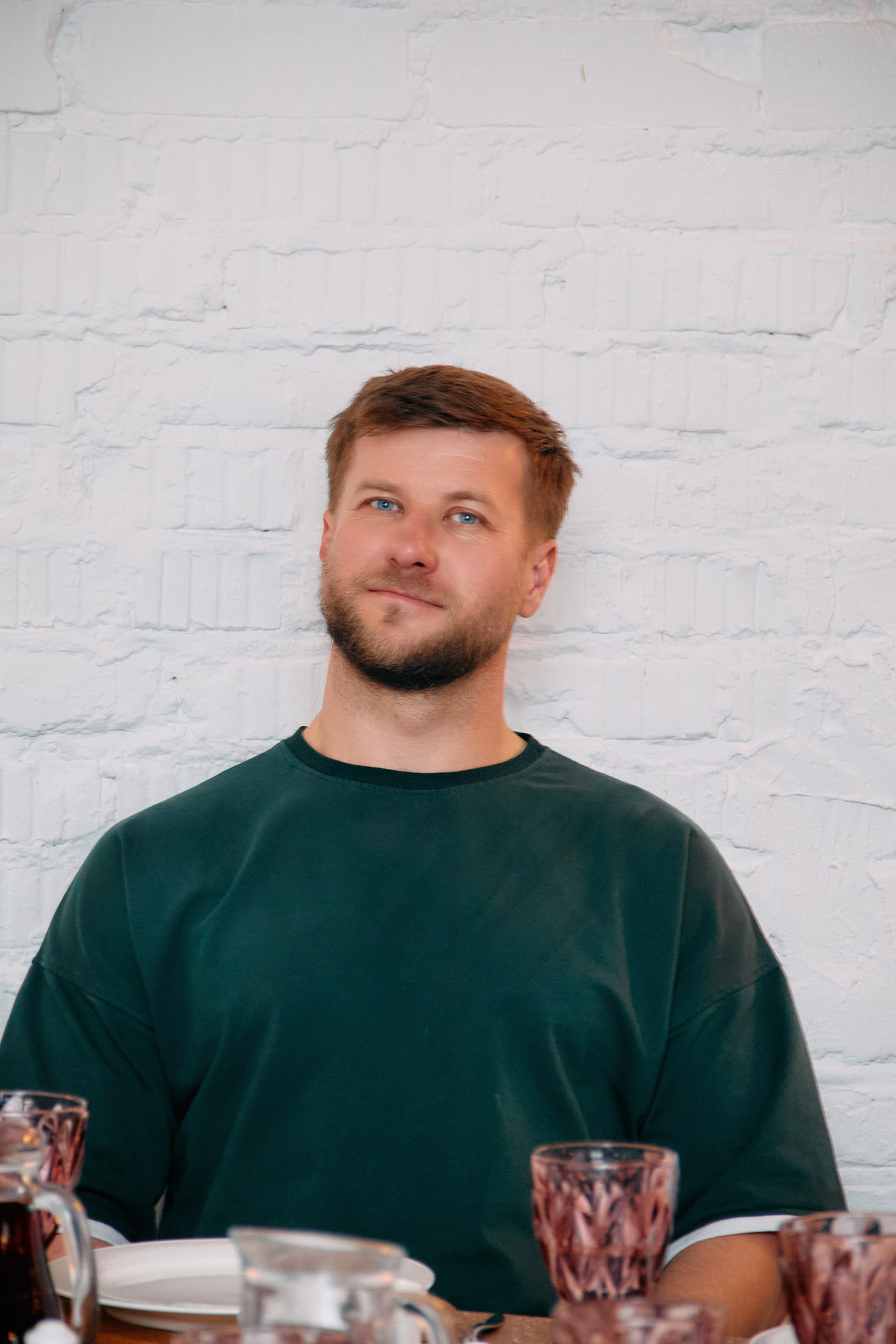 Деловой разговор «Перспективы инвестиций в 2024 году». Фотограф в Смоленске Ася Польшина