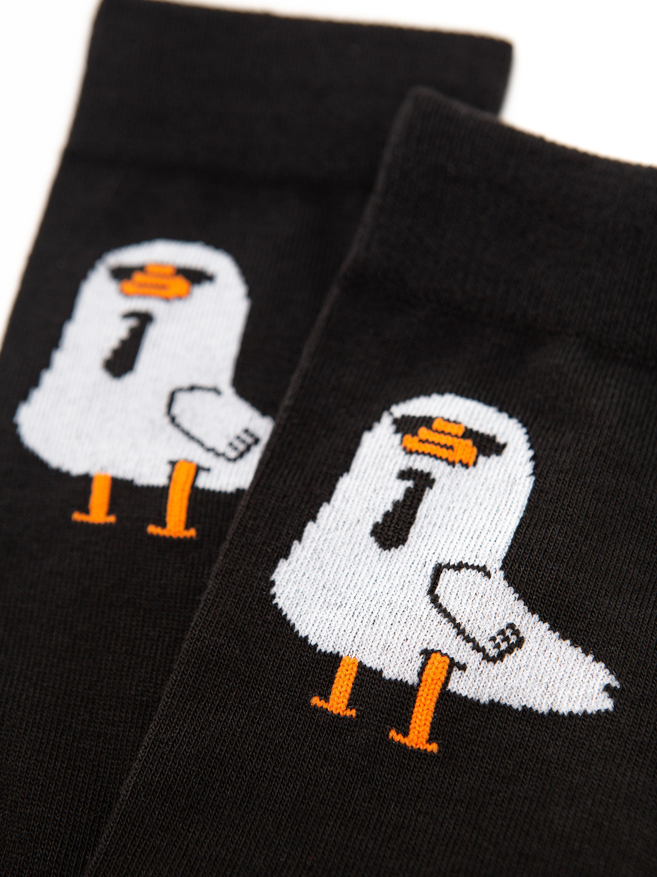 Обтравка Носки на белом фоне. Контент фотограф, съемка для маркетплейсов, фуд съемка и репортажи в Новосибирске Ралия Галеева