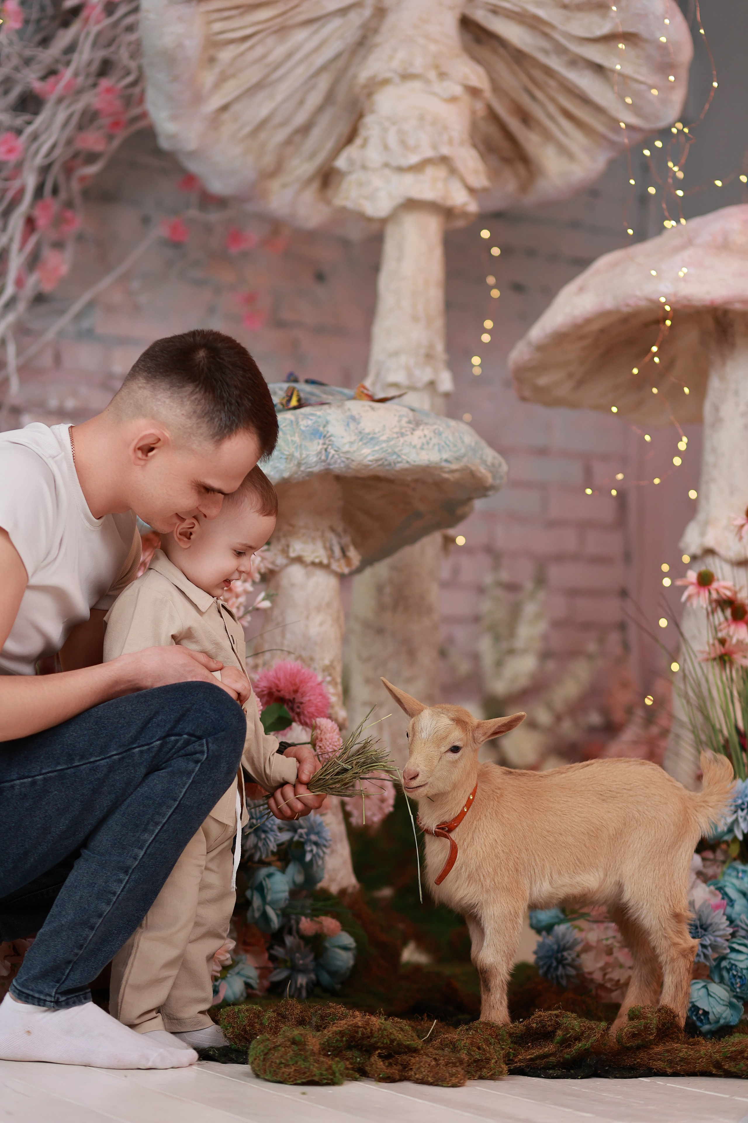 Фотопроект с козочкой и кроликами. Детский семейный фотограф Краснодар