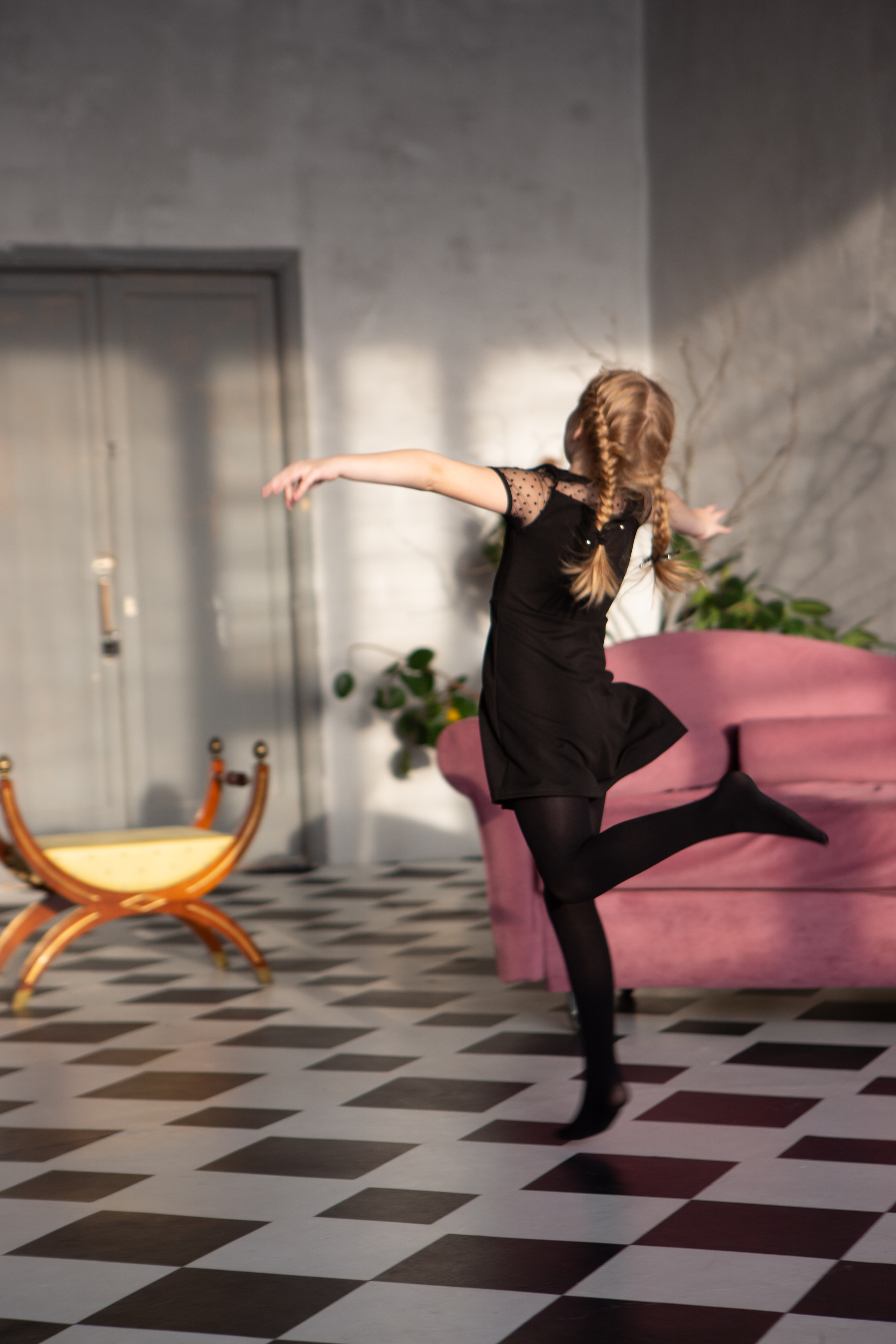 Даша, Аня и Маша. Главная