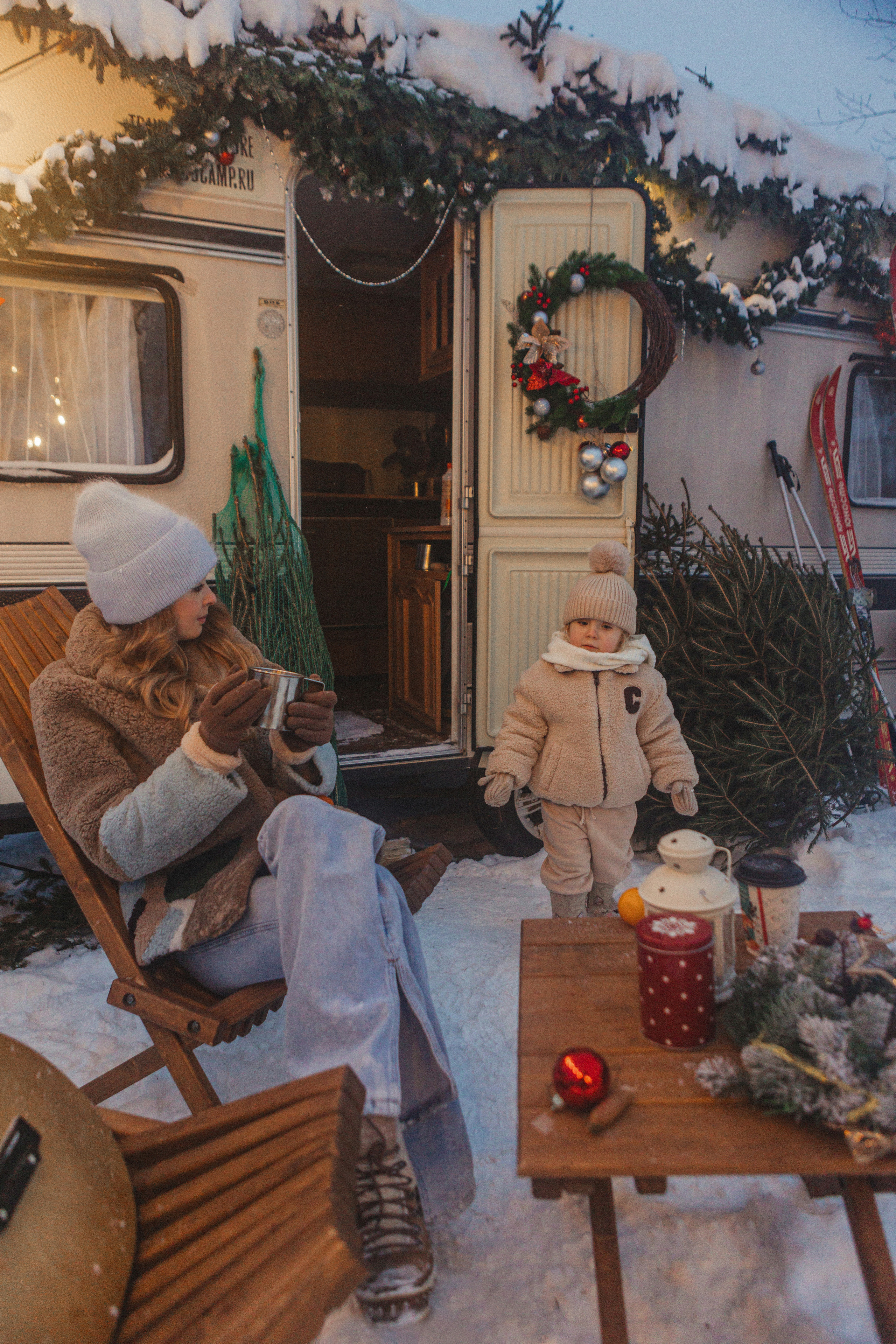 Яна и Василиса. Главная