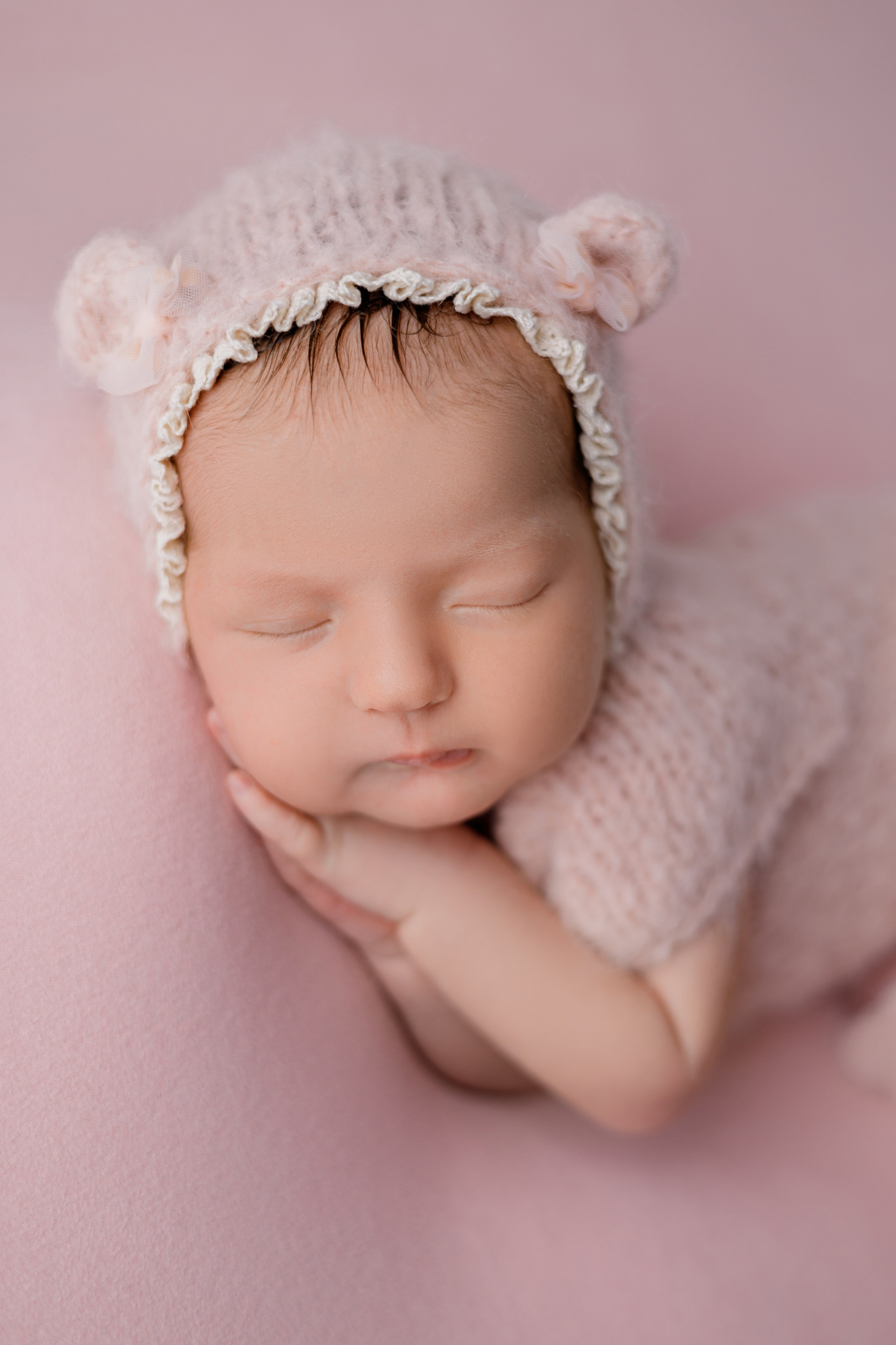 Ангелина. Евгения Горбунова фотограф новорожденных в Новом Уренгое