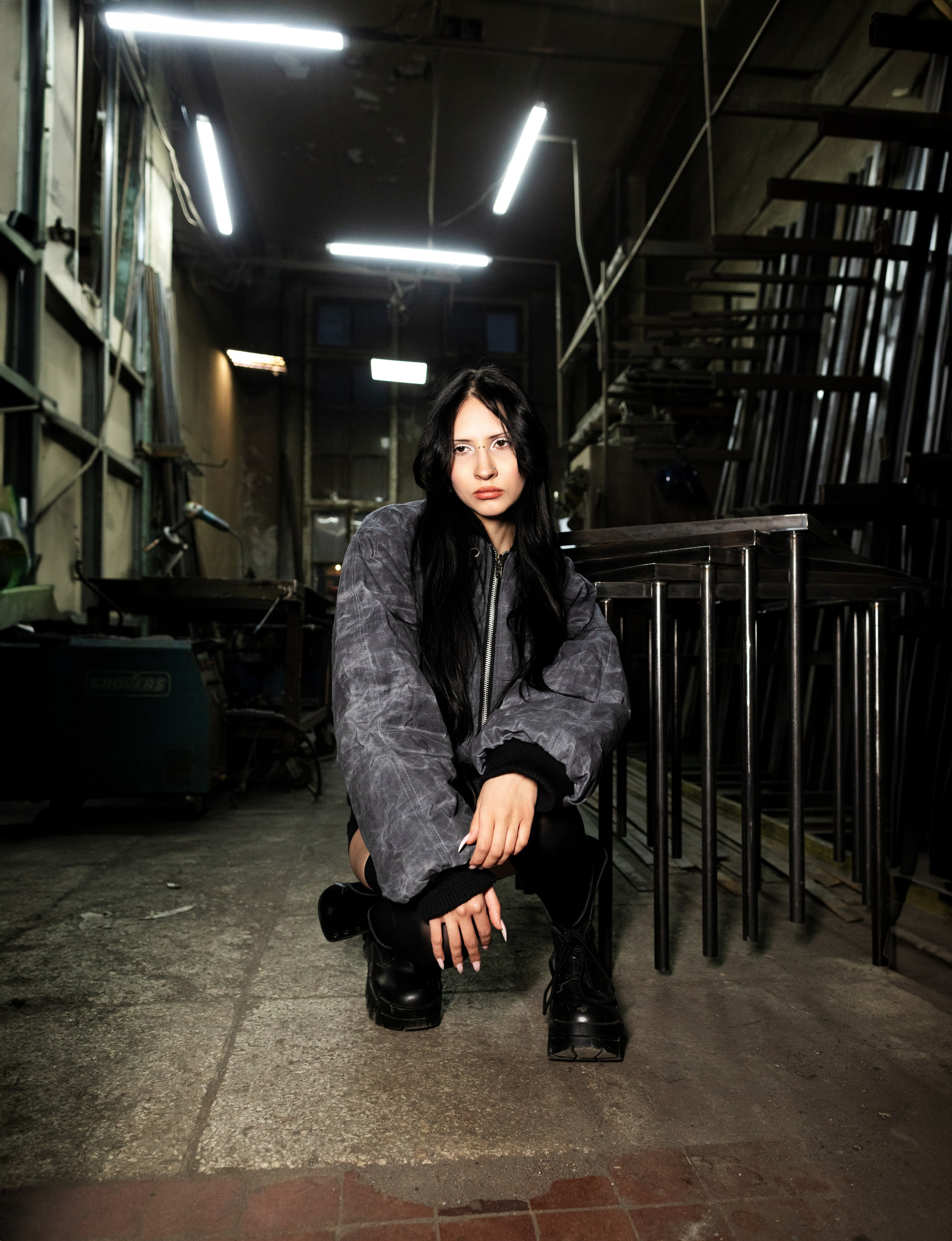 ALEXANDER SECRET. Kayala