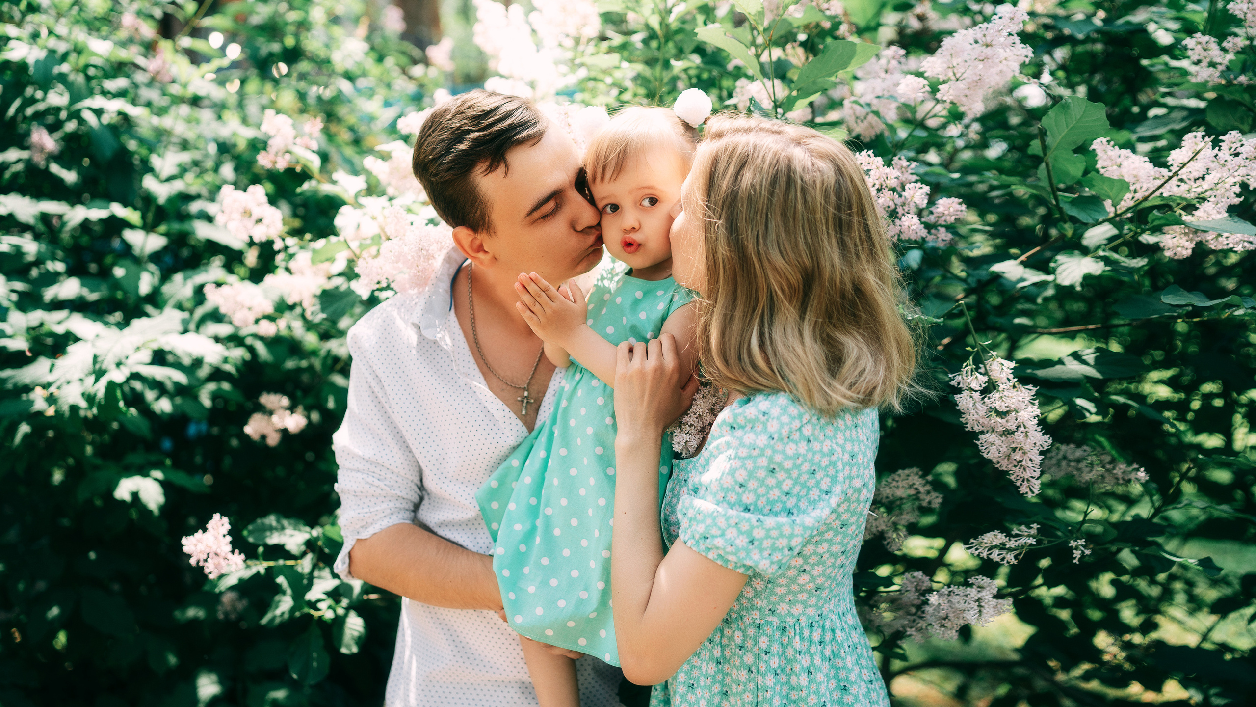 Счастливая семья. Фотографировал Роман Яковенко.