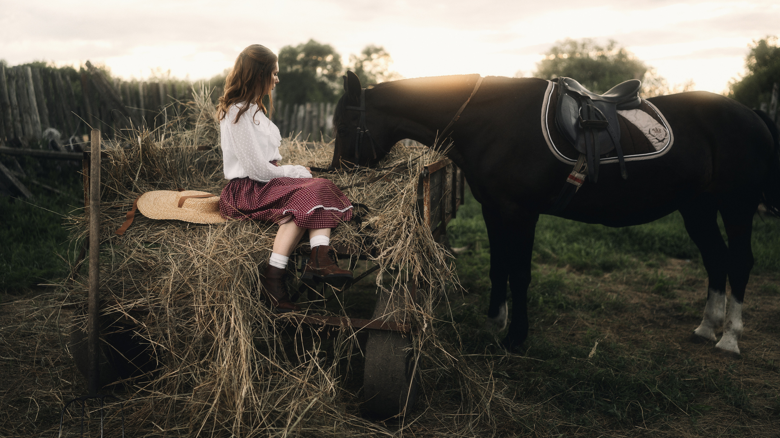 Конная свадебная фотосессия в Воронеже. Свадебный и репортажный фотограф в Воронеже Роман Янко