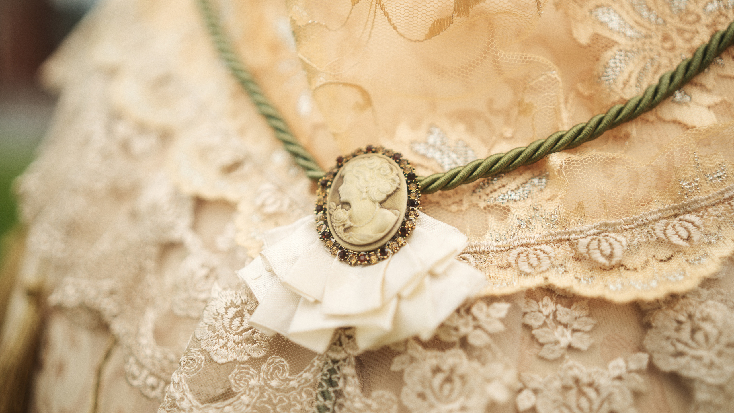 Фотосессия во Дворцовом комплексе Ольденбургских. Свадебный и репортажный фотограф в Воронеже Роман Янко