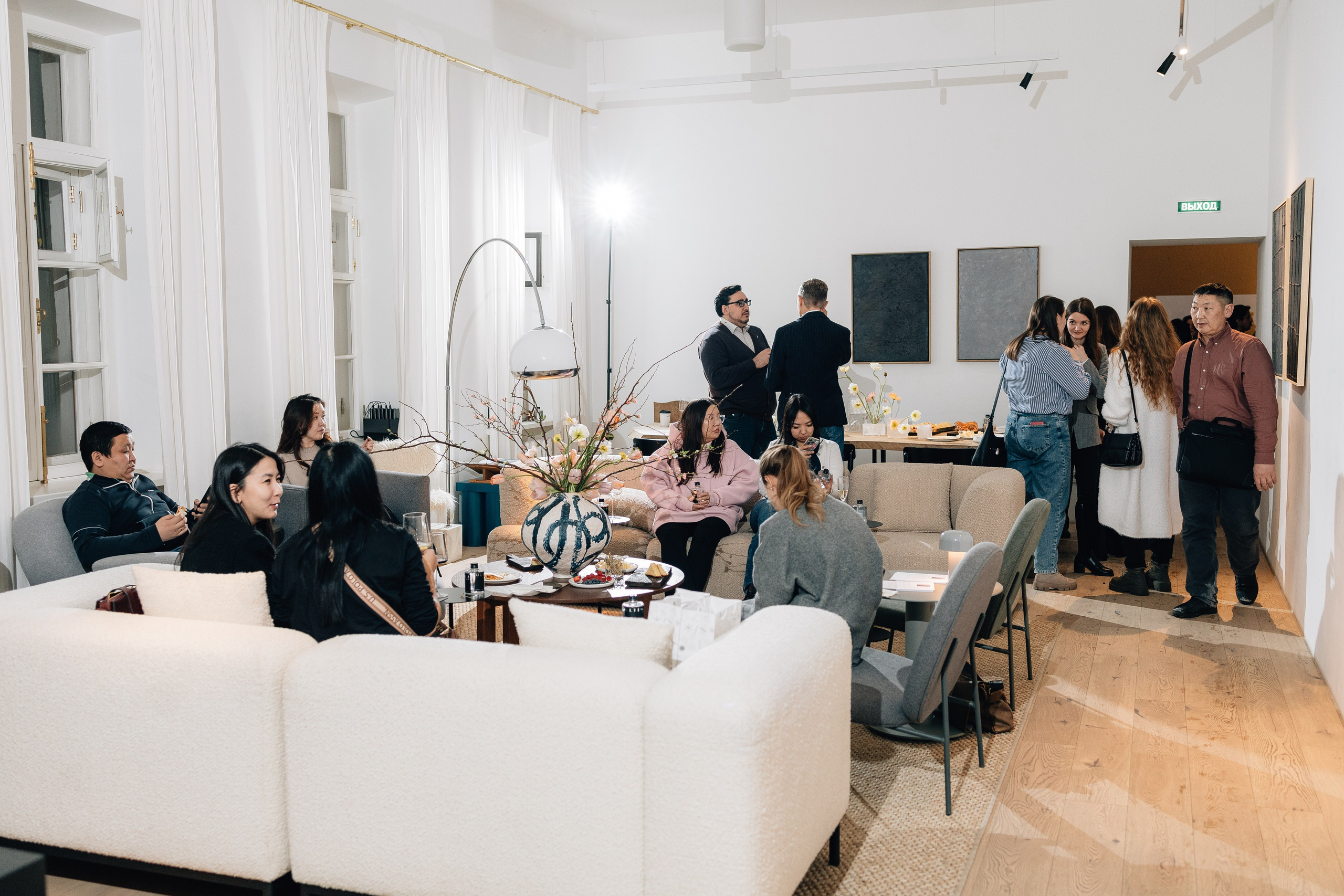 Встреча архитекторов. Свадебный фотограф в Москве Арчылан Николаев