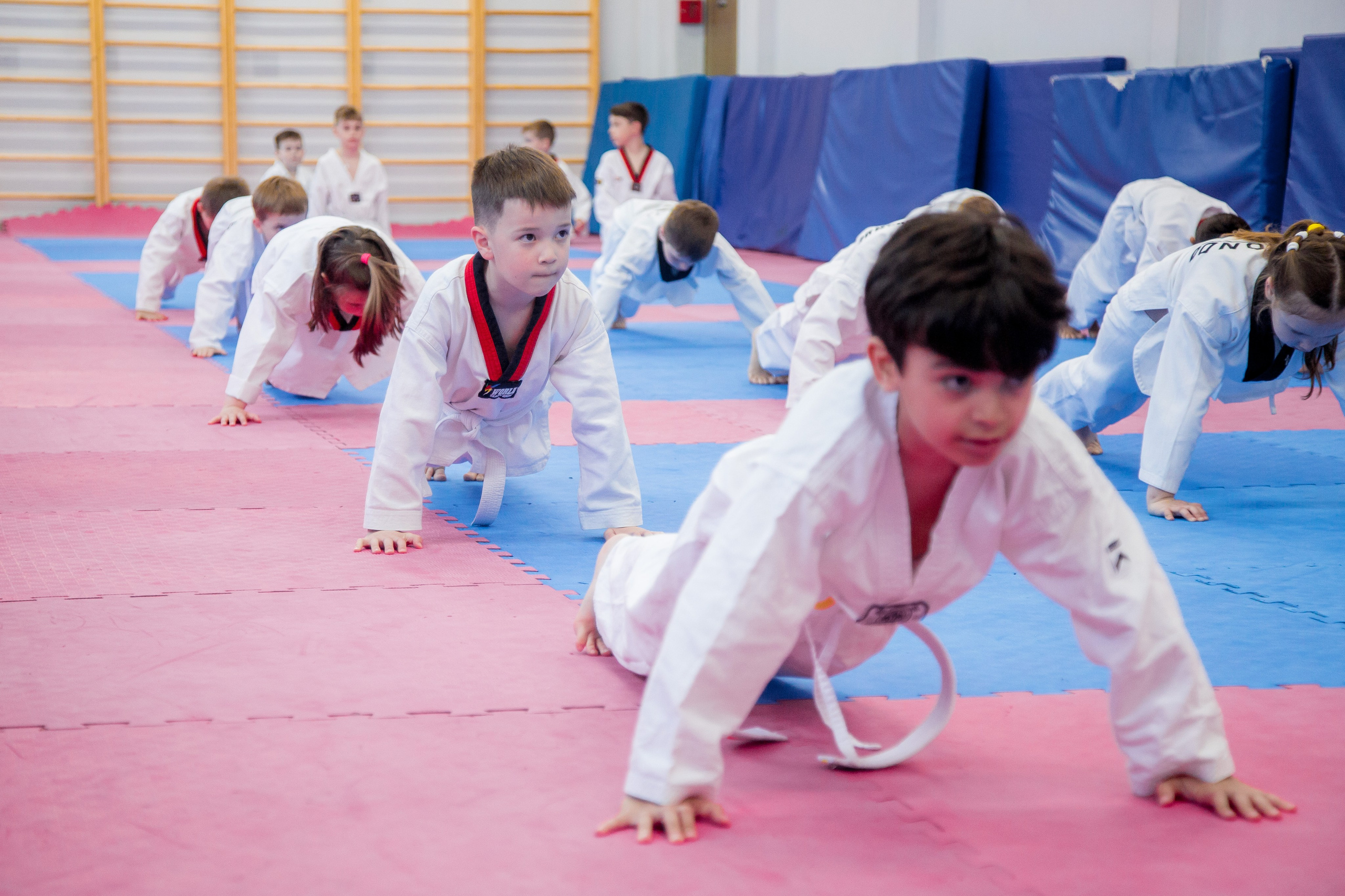 Желтый пояс по тхеквандо. Репортажный фотограф Борис Геер