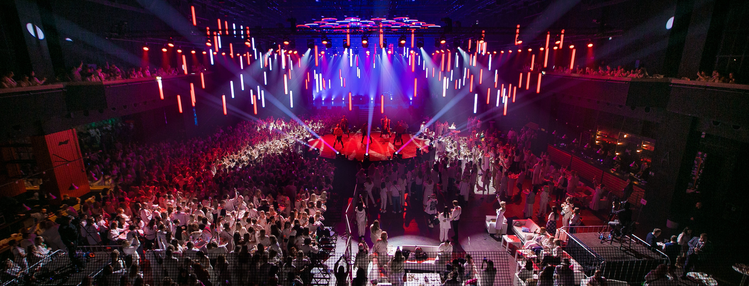 Фотосъемка корпоратива «Ночь парикмахера 2022» для компании CD. Репортажный фотограф Борис Геер