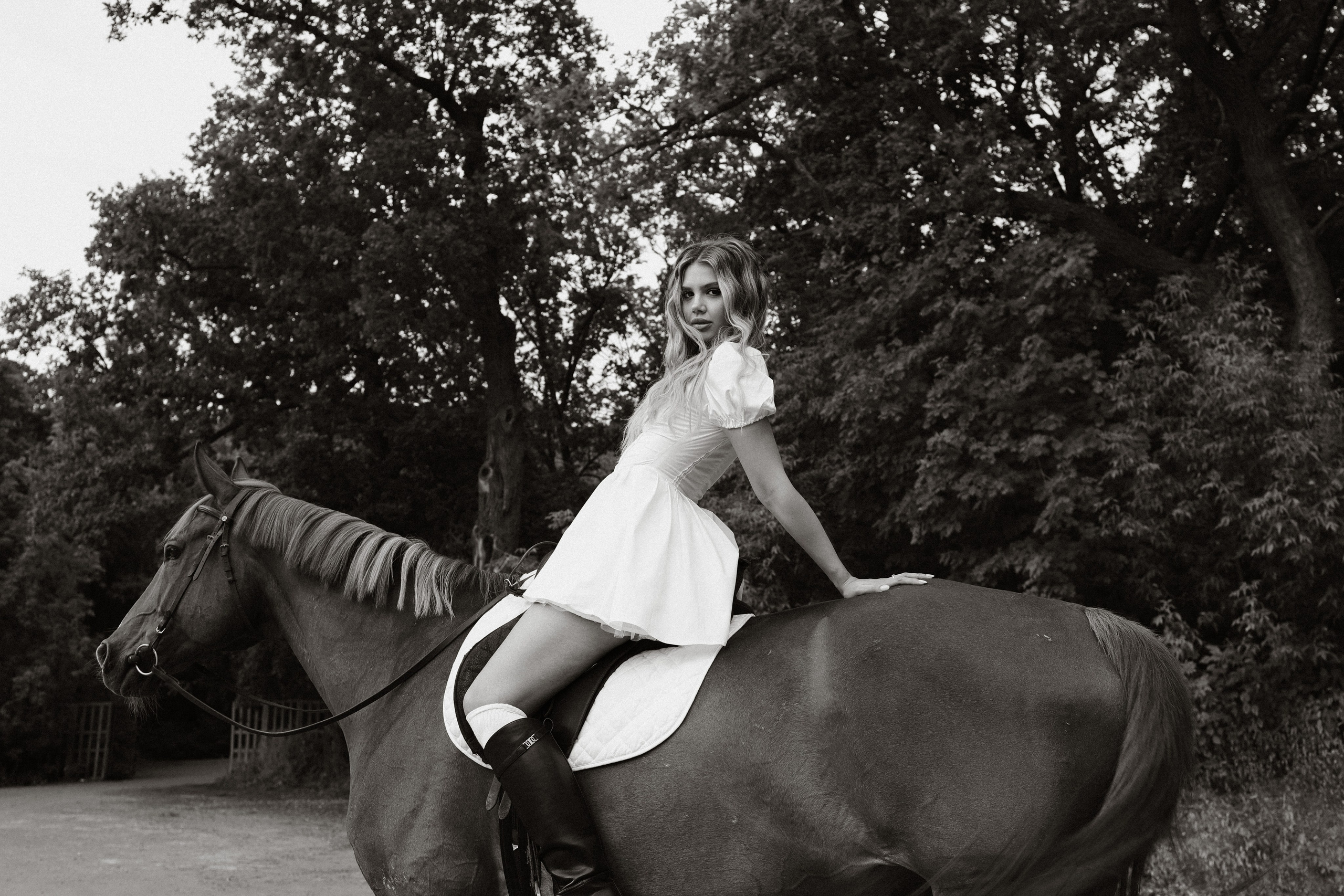 Александра | Прогулка с лошадью. Iva_lia