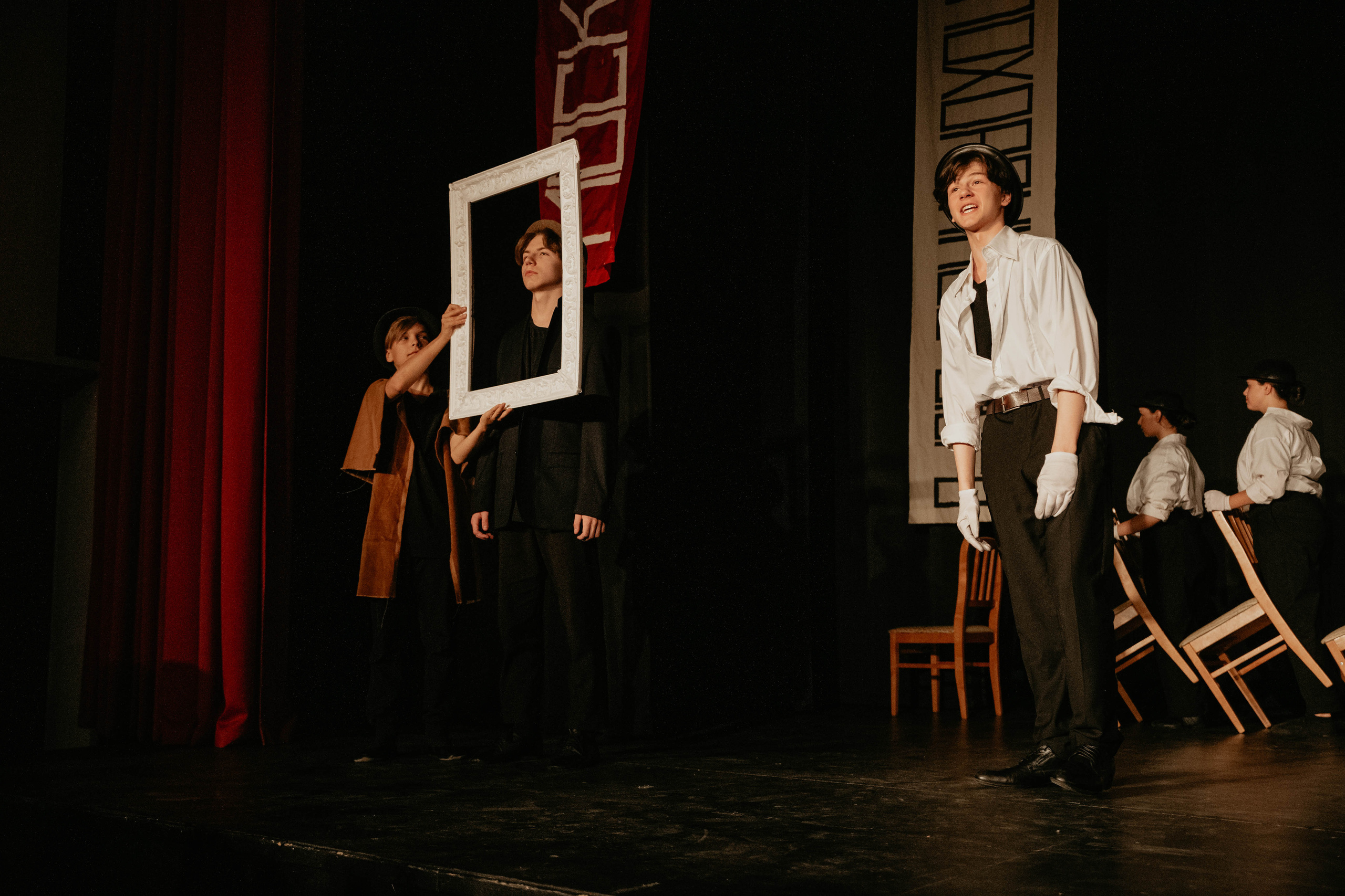 12 стульев 30.07.2022. Фотограф в Москве и любой точке земного шара Алёна Вялова (Чулкова)