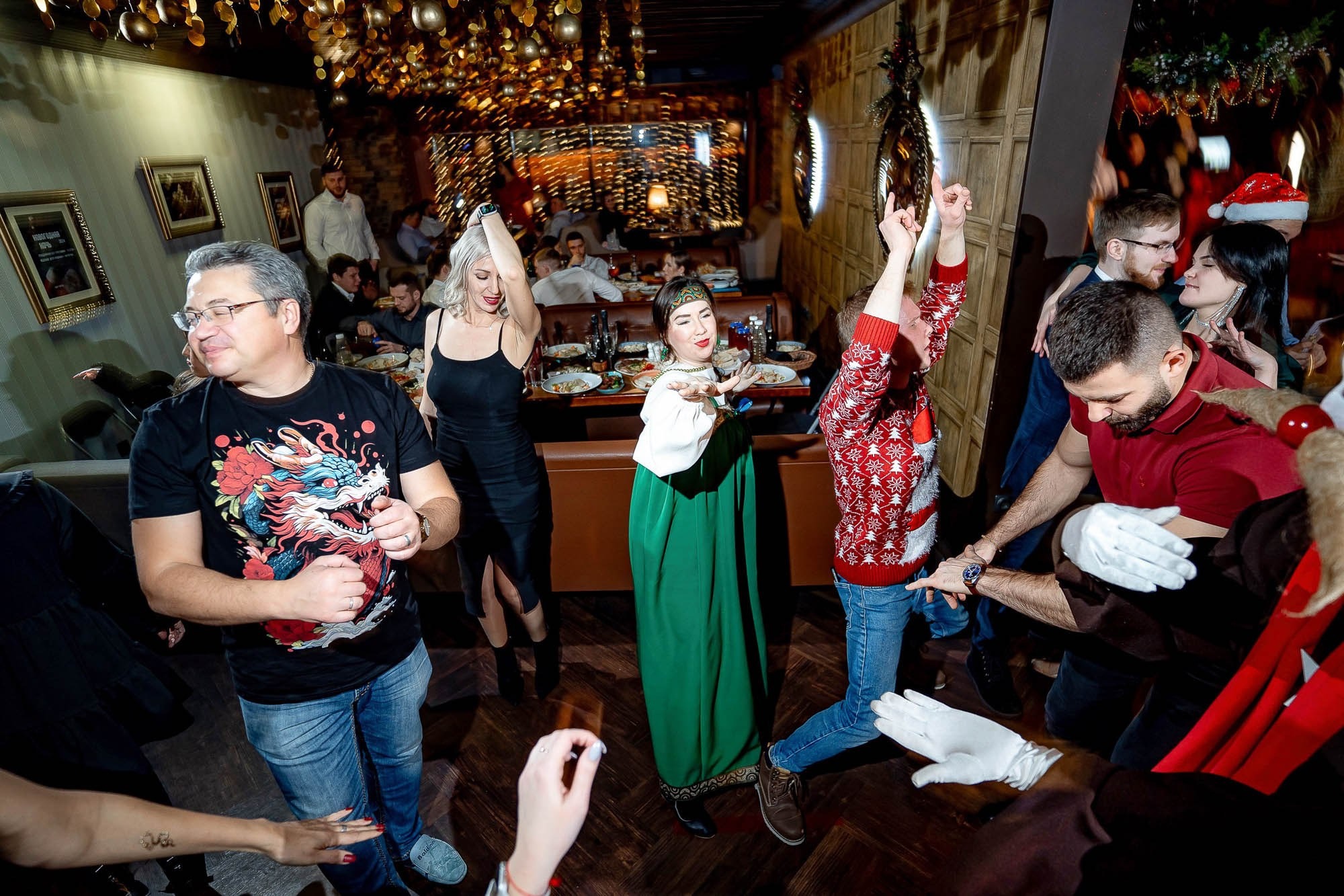 Новый год 2024 в Peoples. Сергей Кошкин. Репортажная и ивент-фотография в Сургуте