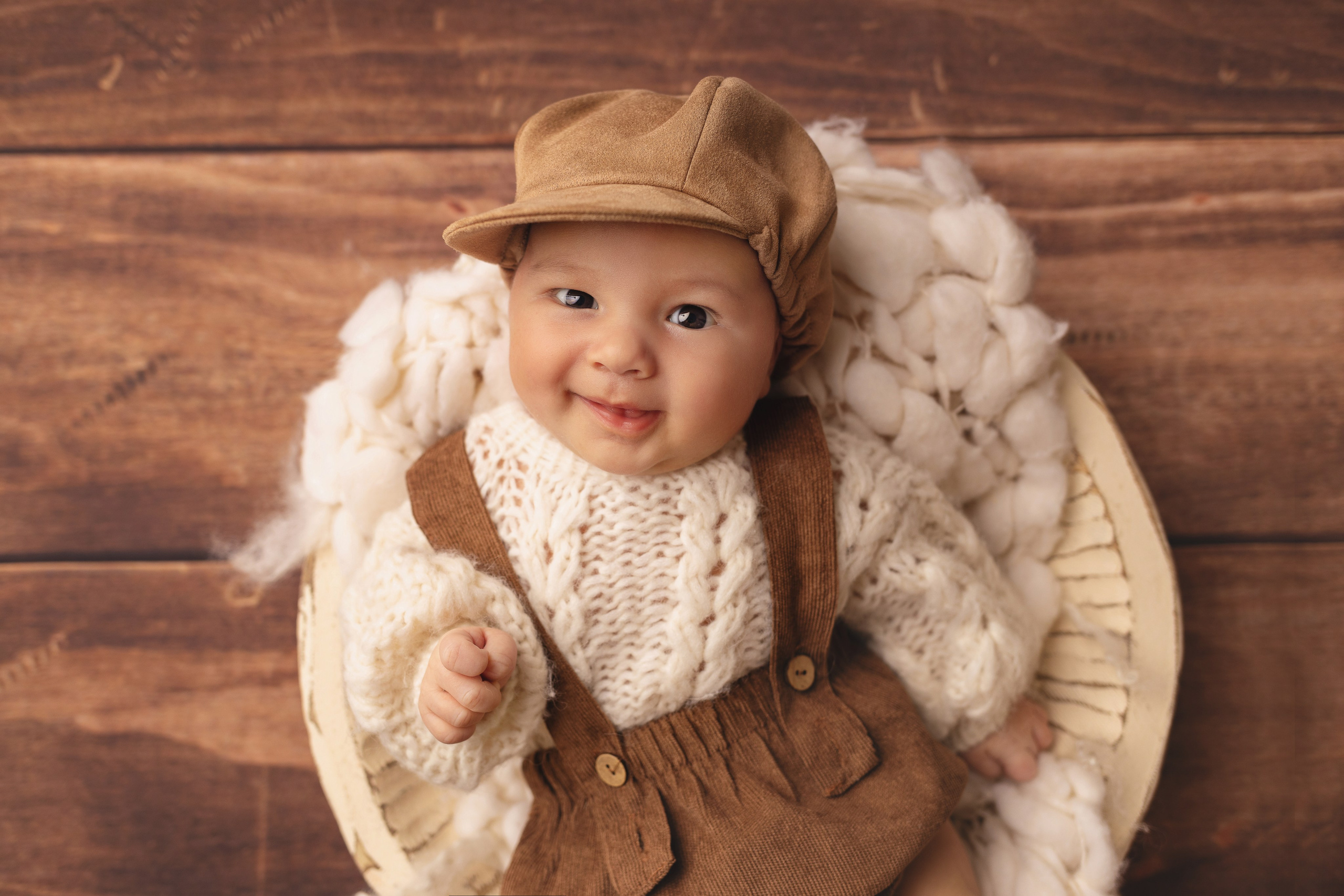 Классическая фотосессия малыша. Фотограф новорожденных малышей в Омске и Омской области Эльвира Камаева