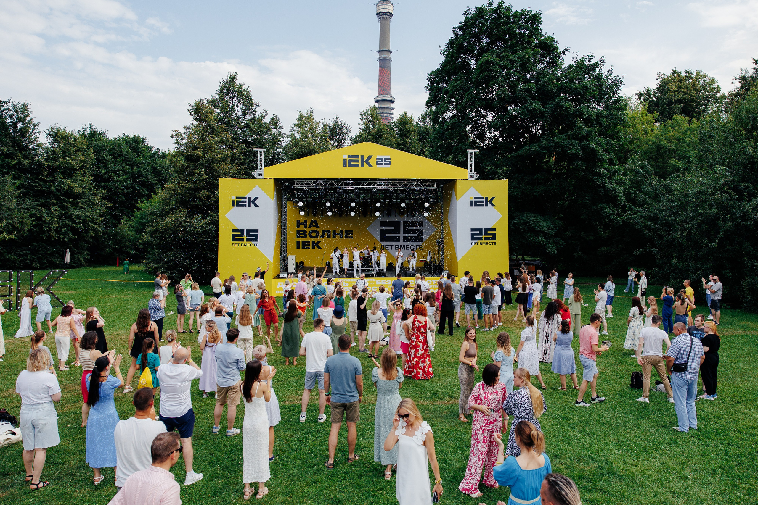 IEK 25 лет. Фотограф в Москве Алексей Виноградов