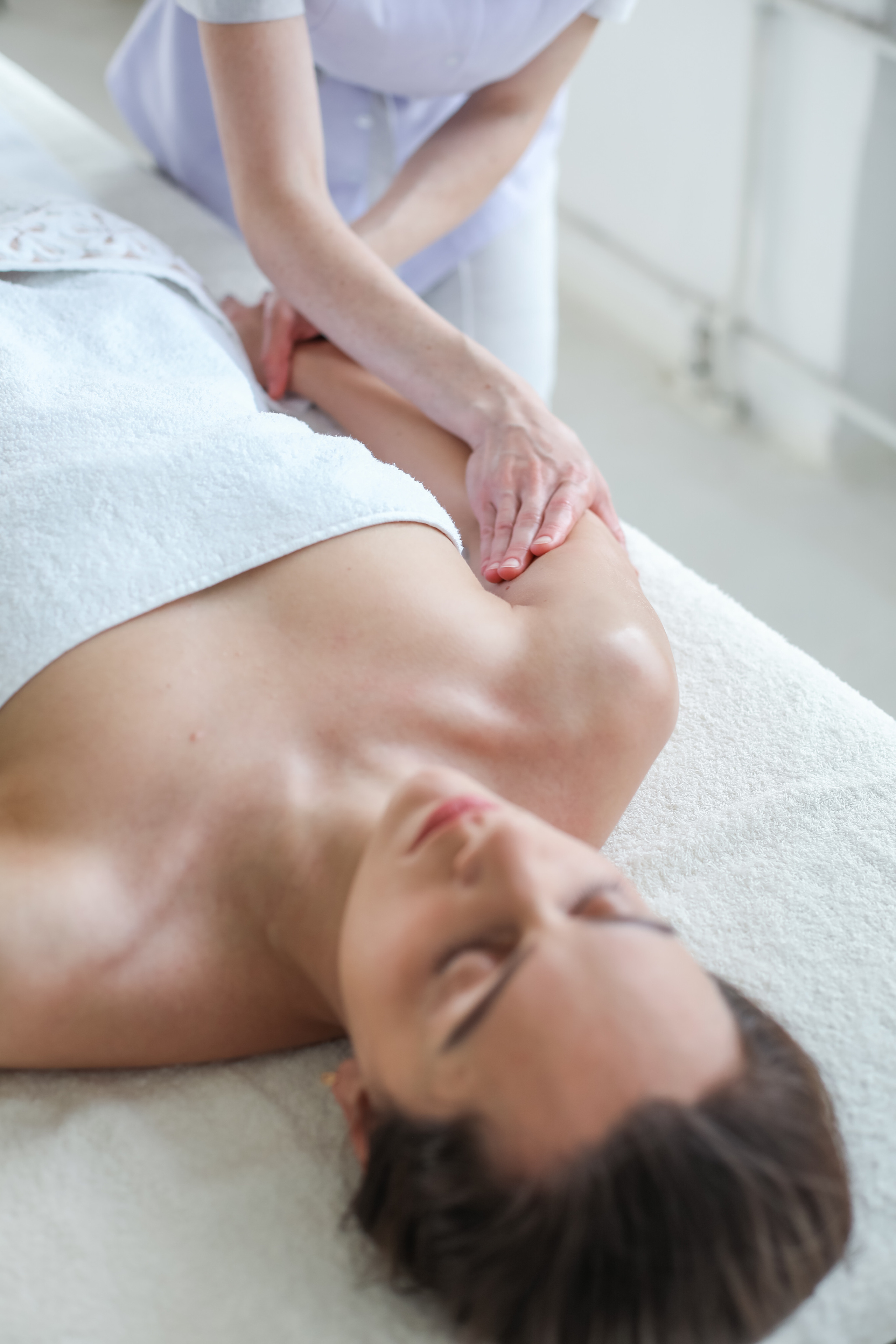 Контент съемка для массажиста. Фотограф в Костроме, Ярославле, Москве Светлана Заведеева