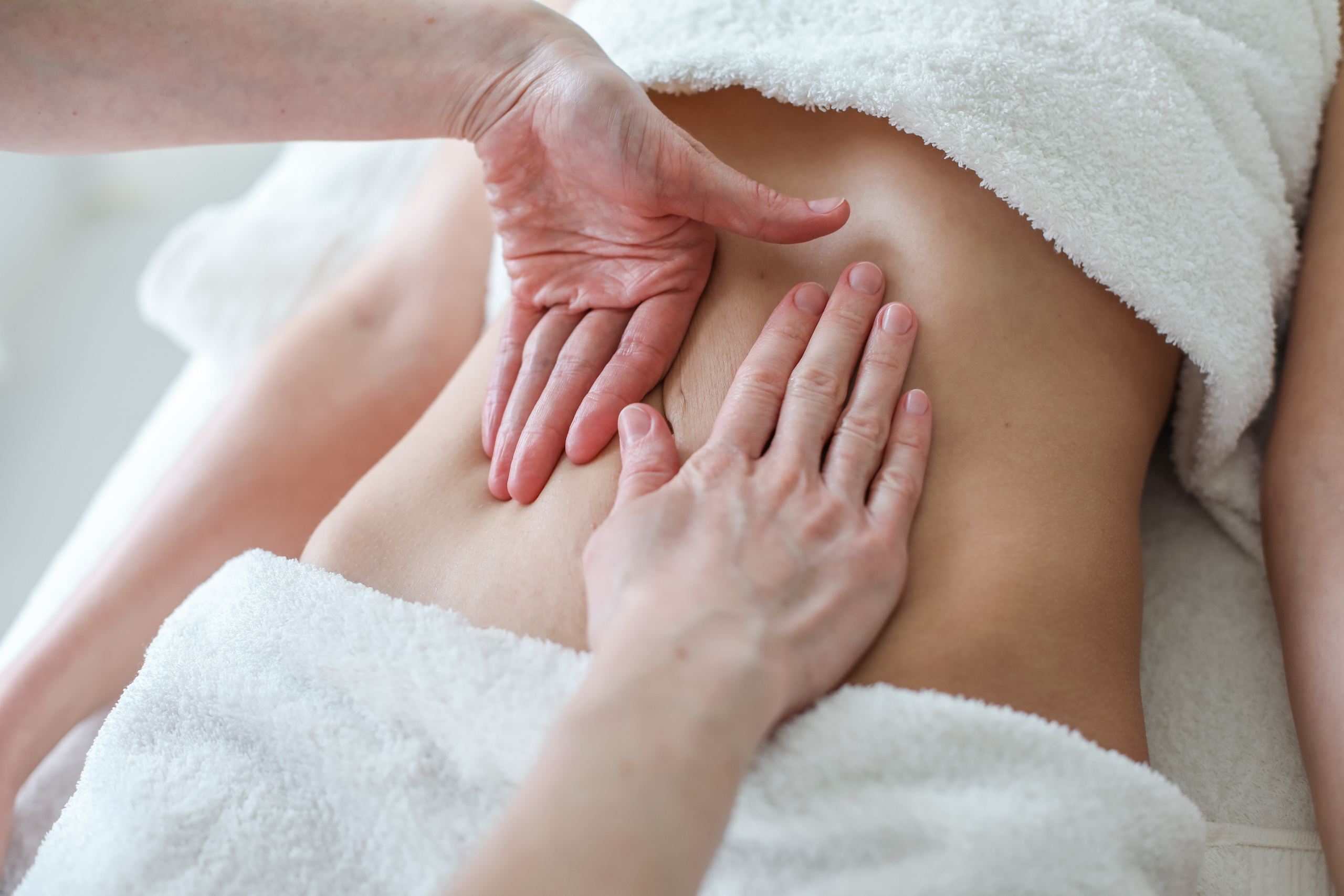 Контент съемка для массажиста. Фотограф в Костроме, Ярославле, Москве Светлана Заведеева