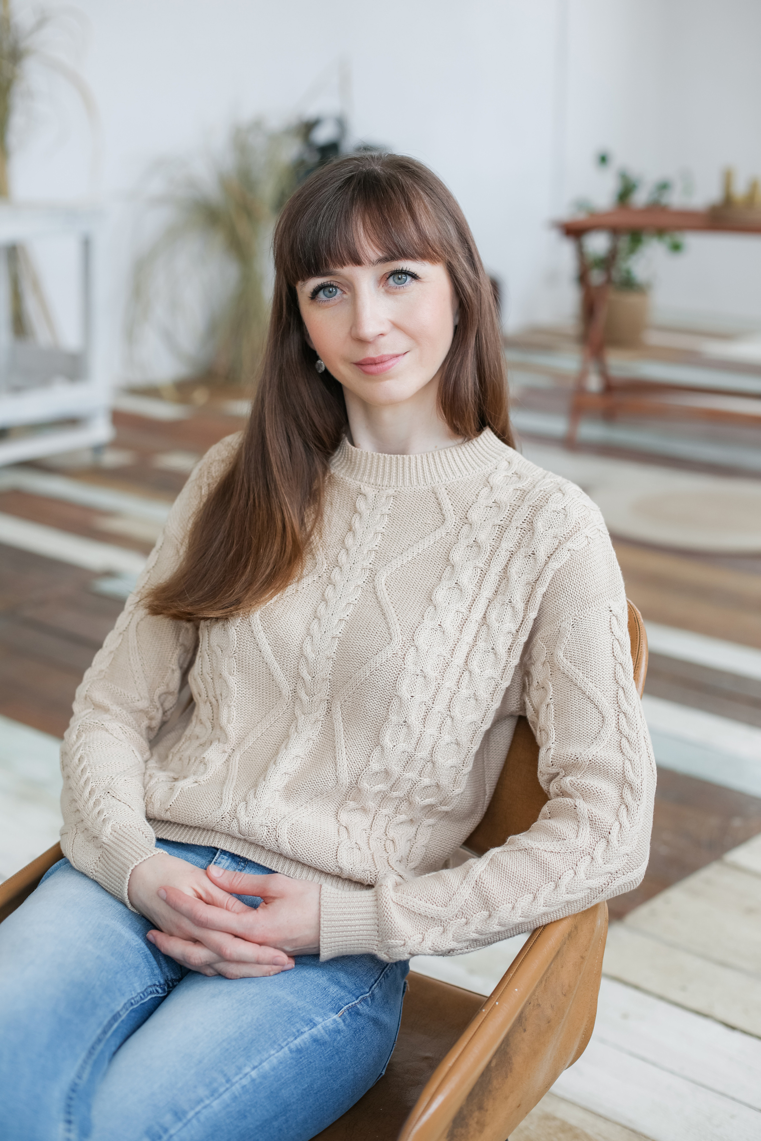 Контент съемка для массажиста. Фотограф в Костроме, Ярославле, Москве Светлана Заведеева