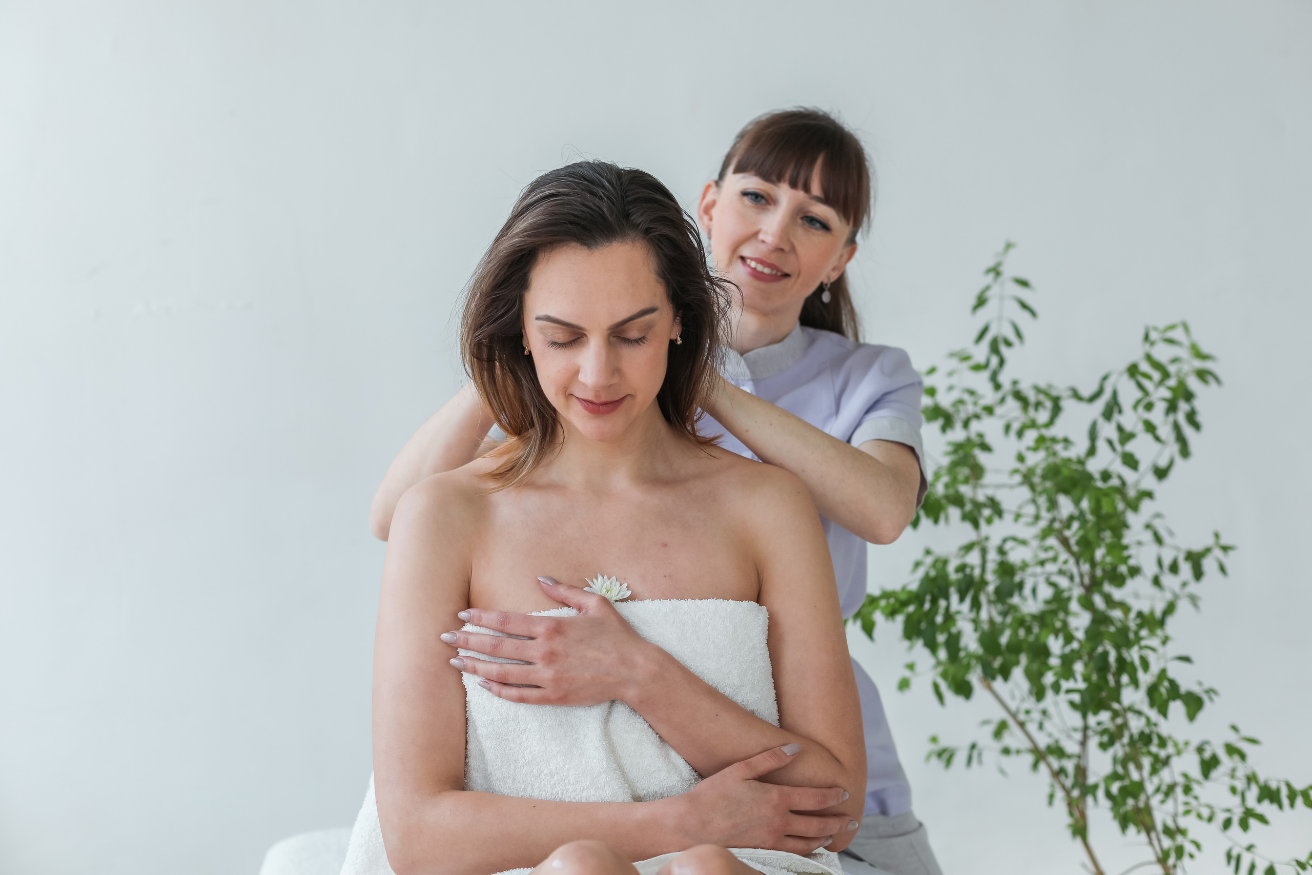 Контент съемка для массажиста. Фотограф в Костроме, Ярославле, Москве Светлана Заведеева